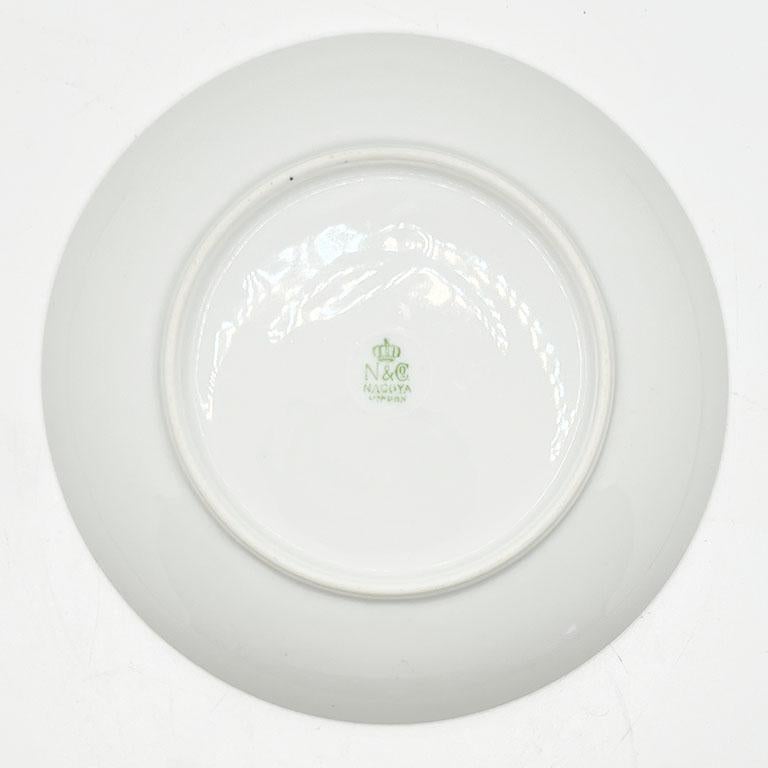 Taza y platillo de té vintage de porcelana verde con llave griega de N & Co. Nagoya Nippon siglo XX en venta