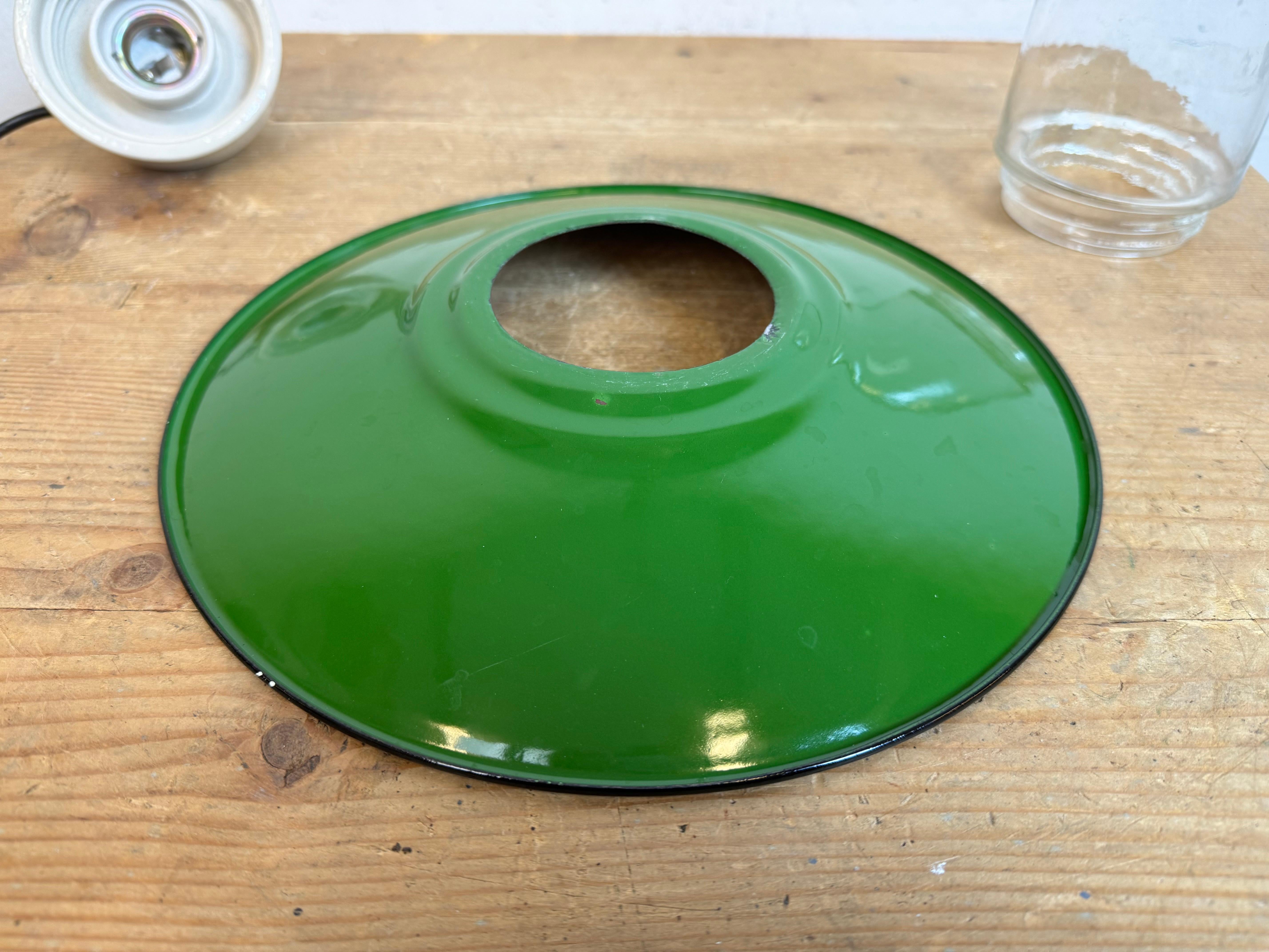 Vintage Porcelain Hanging  Light with Green Enamel Shade, 1970s For Sale 9