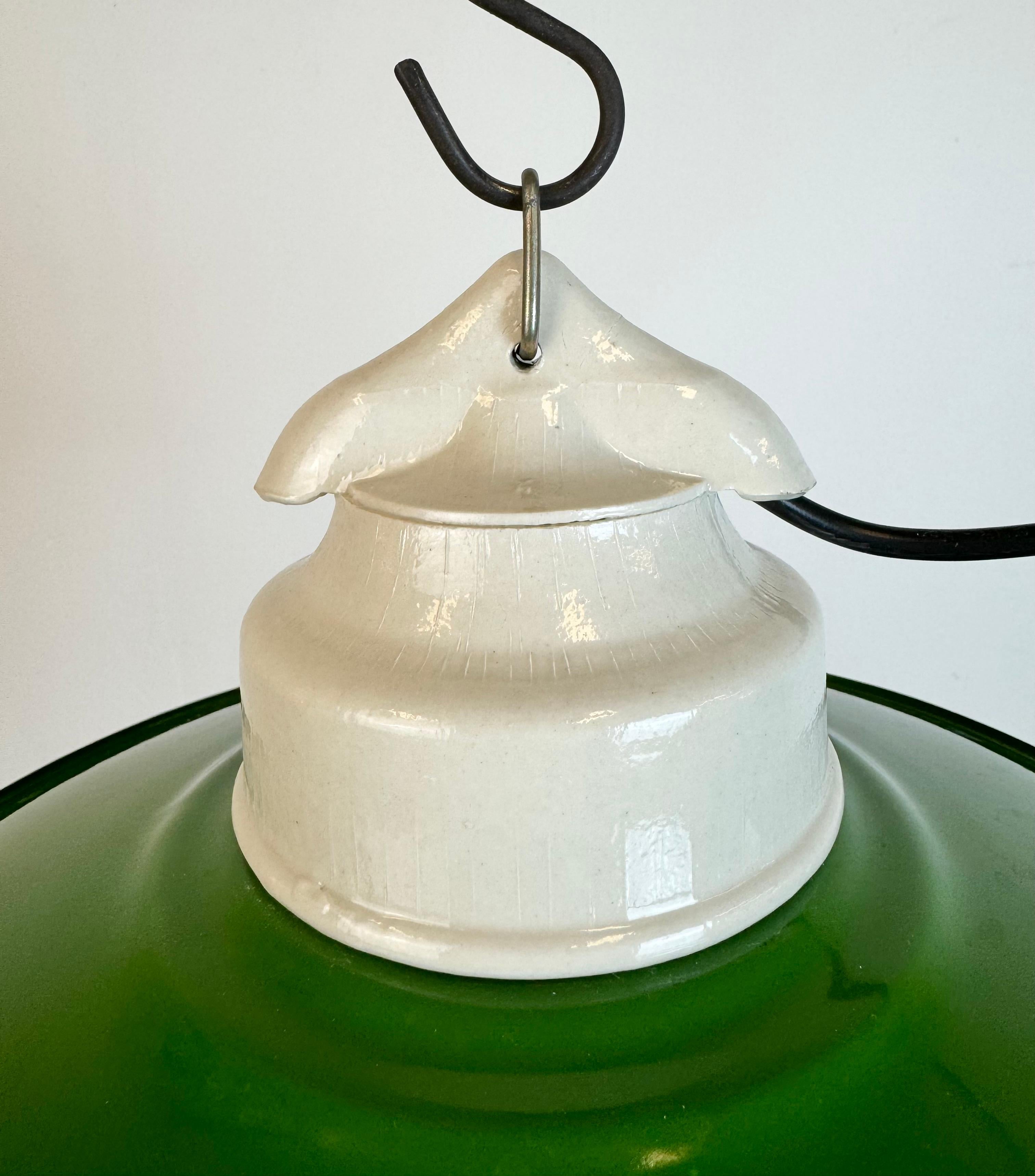 Czech Vintage Porcelain Hanging  Light with Green Enamel Shade, 1970s