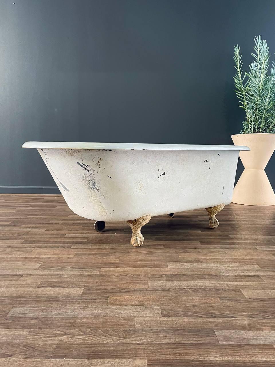 Vintage Porzellan & Eisen Badewanne mit Claw Feet (Sonstiges) im Angebot