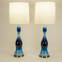 Vintage Porcelain Pair of Horse Shoe Table Lamps