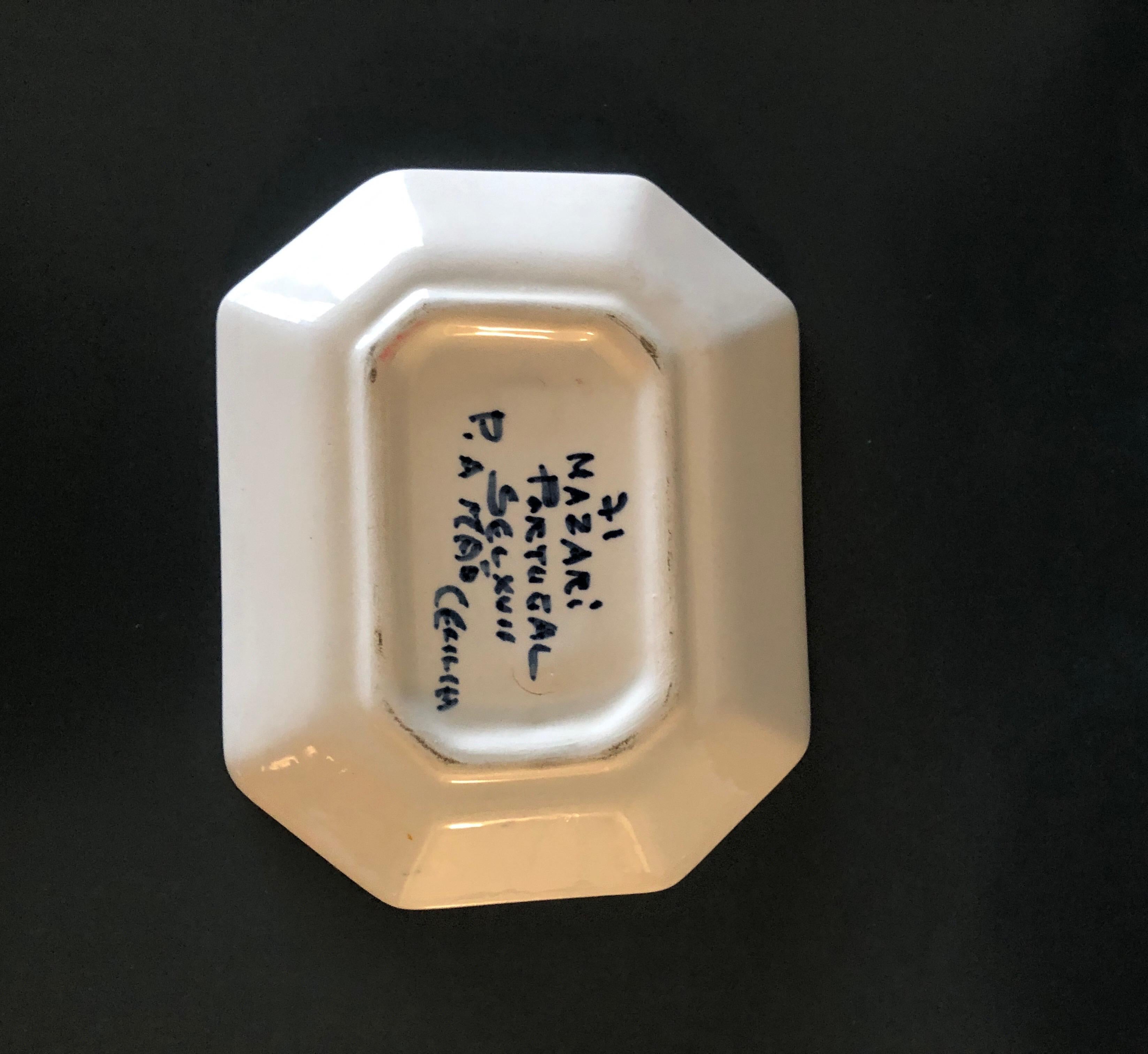 Fait à la machine Vieux plat à bijoux portugais en porcelaine