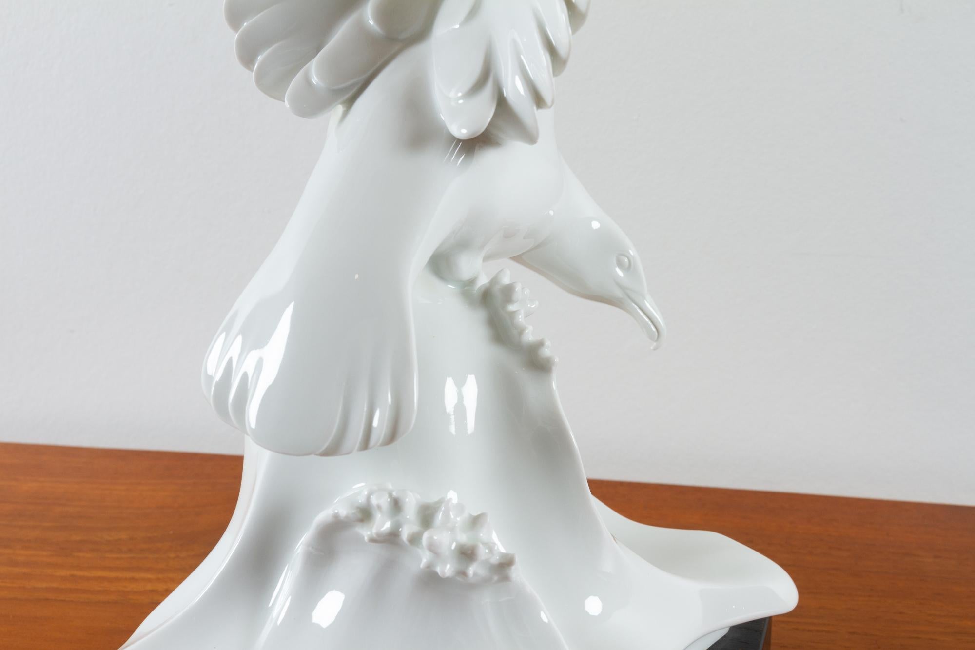 Vintage Porcelain Seagull Figurine by Max Esser for Meissen, 1930s 2