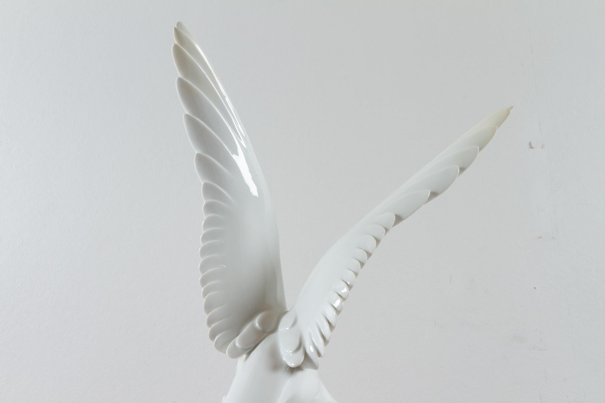 Vintage Porcelain Seagull Figurine by Max Esser for Meissen, 1930s 3