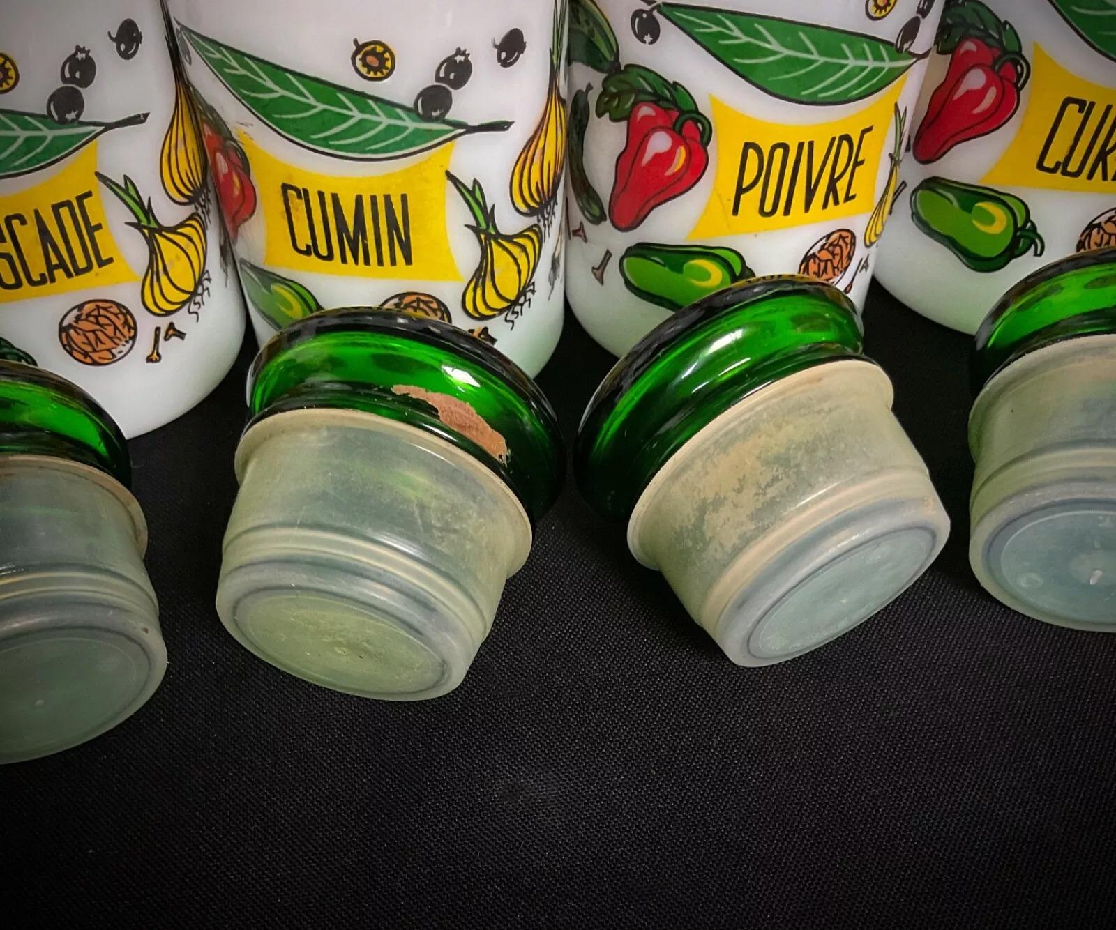 Juego de Especias Vintage de Porcelana - Nuez Moscada, Pimentón, Curry, Comino, Pimienta - 2Y365 en venta 1