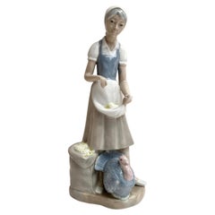 Vintage Porcelain Statuette of Peasant Girl by Casades, Spain, 1980s