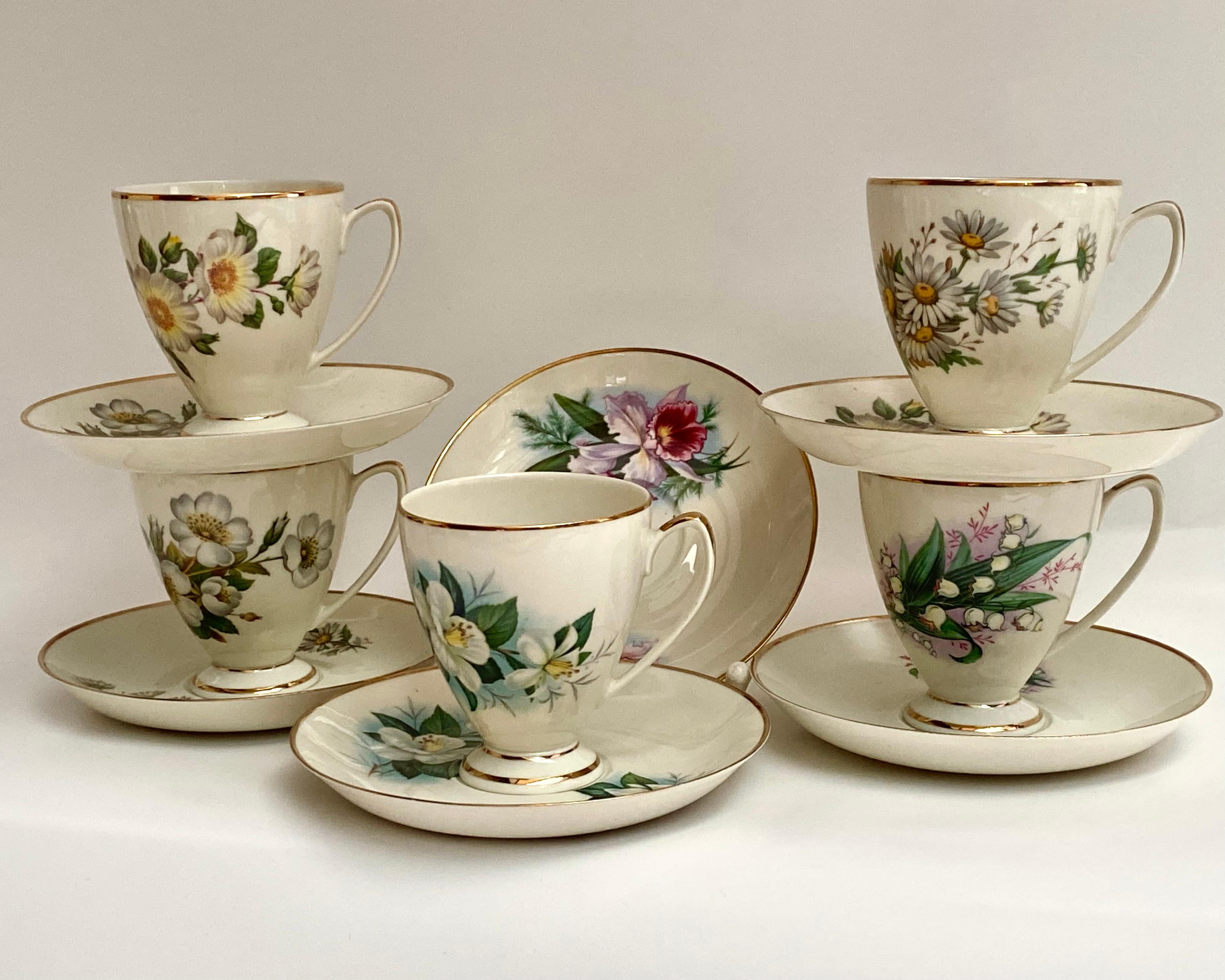 Juego de té/café Vintage Porcelana China de Hueso Esfinge Real de Maastricht, Holanda mediados del siglo XX en venta