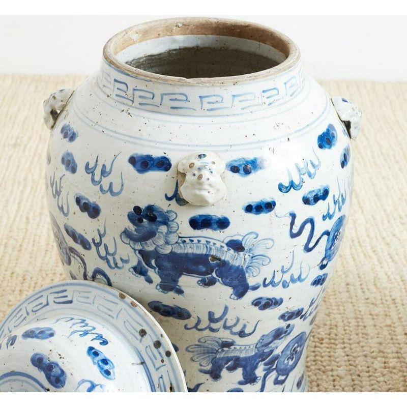 Vintage Porcelain Temple Jar Lion Motif, Small For Sale 2