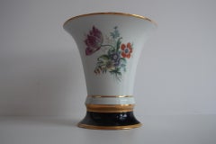 Vintage porcelain vase by Royal Dux, Czechoslovakia, 1960s.