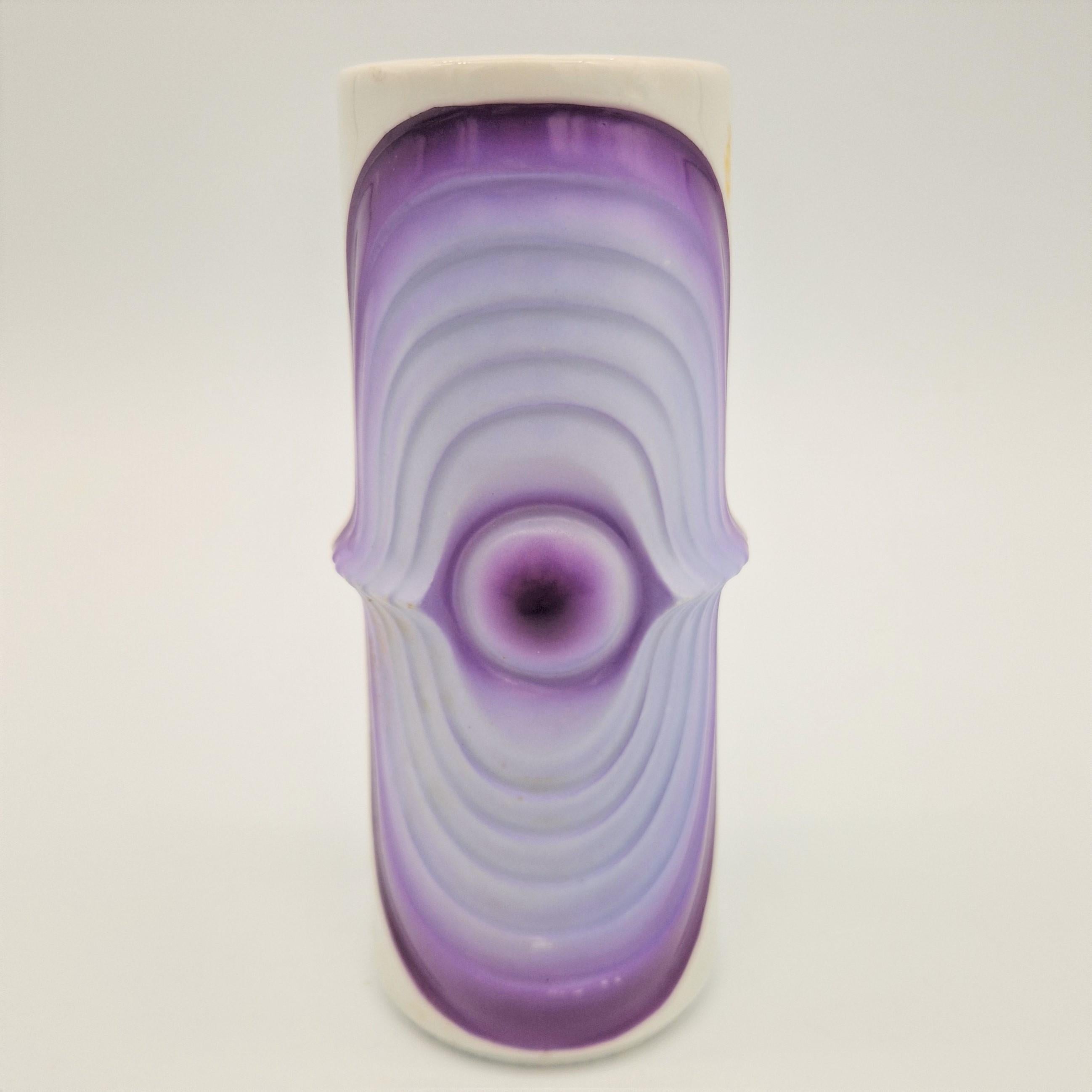 20ième siècle Vase vintage en porcelaine de Royal KPM. 1960 - 1970 en vente
