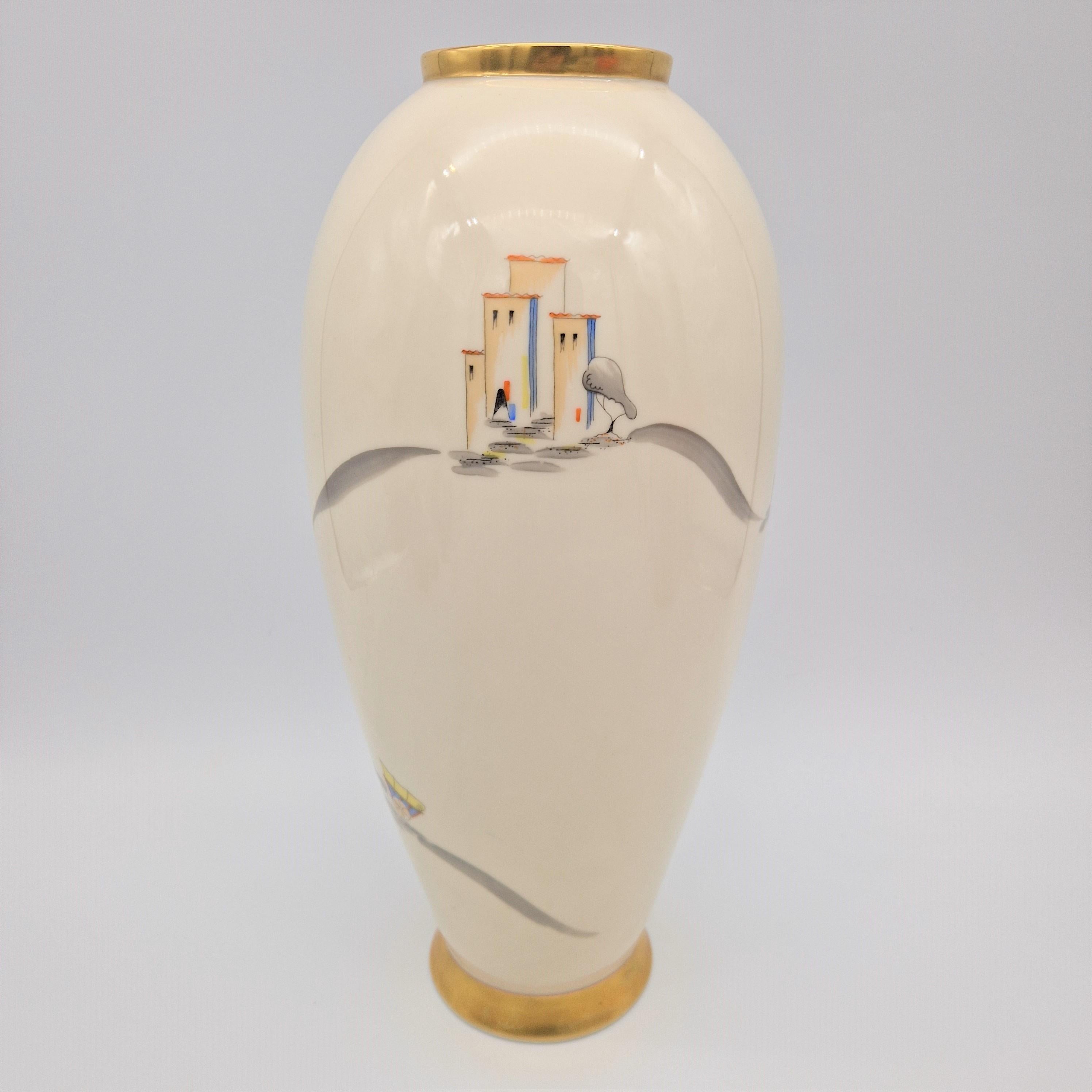 Peint à la main Vase vintage en porcelaine avec une scène italienne de Lindner  en vente