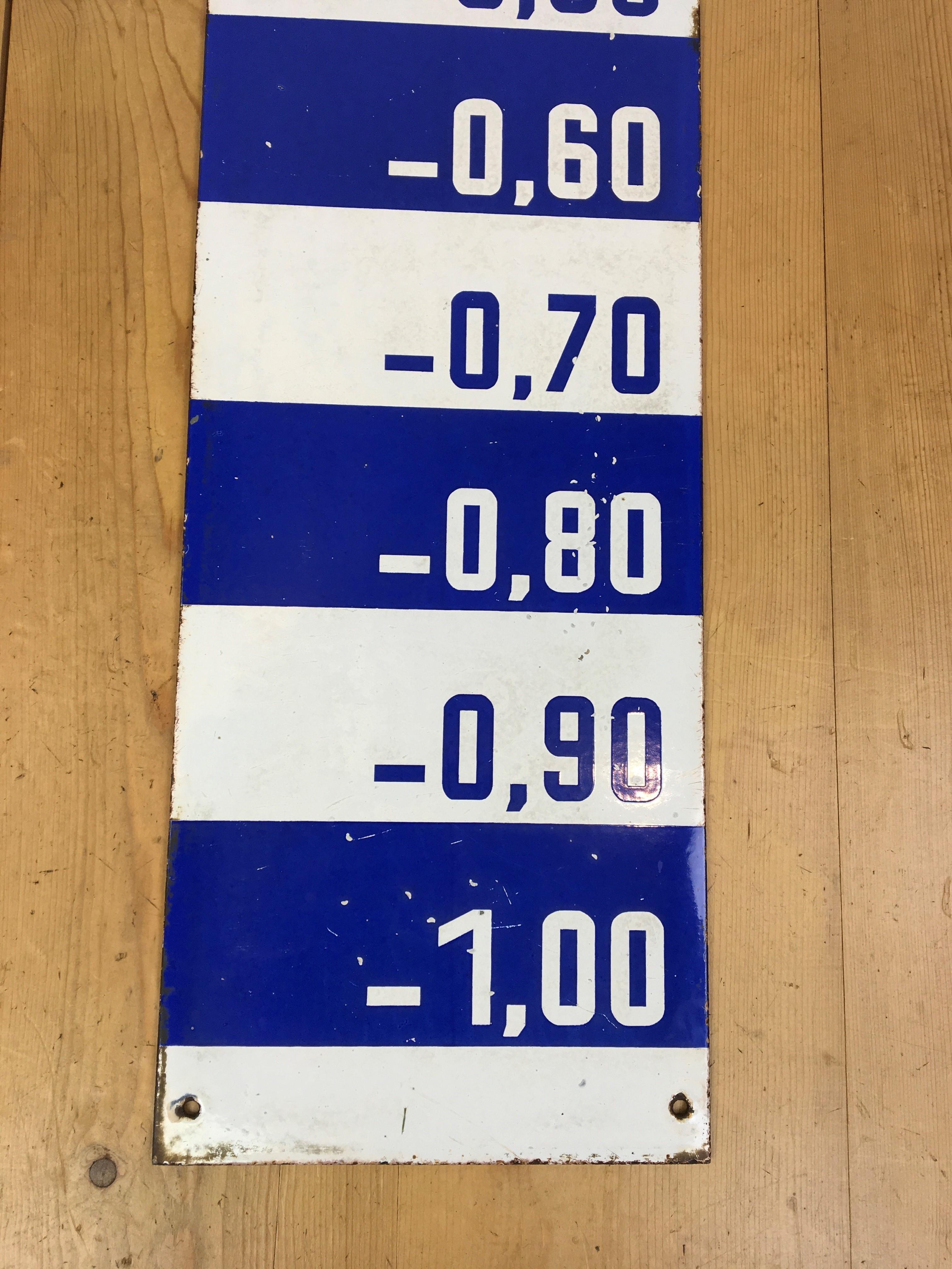 Vintage Porcelain Water Level Sign Blue and White For Sale 3
