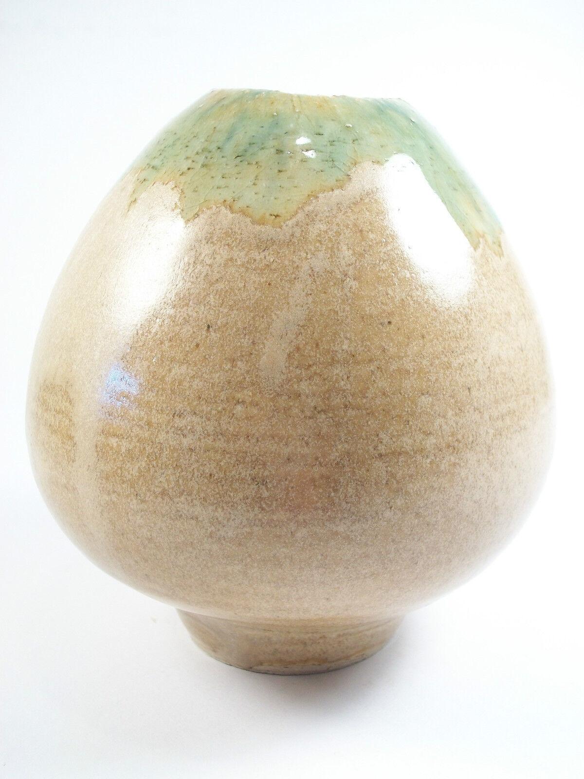 Glazed Vintage Porcelaneous Studio Pottery Vase - Modern Design - Signed - circa 1980s For Sale