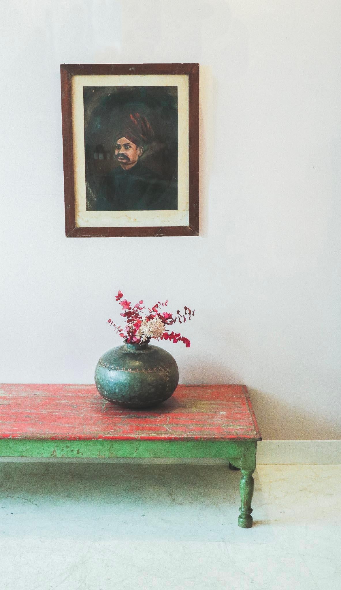 Vintage Portrait of an Indian donor In Good Condition For Sale In BORDEAUX, FR