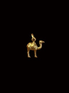 Vintage Portuguese 19.2 Karat Gold Camel Pendant Charm