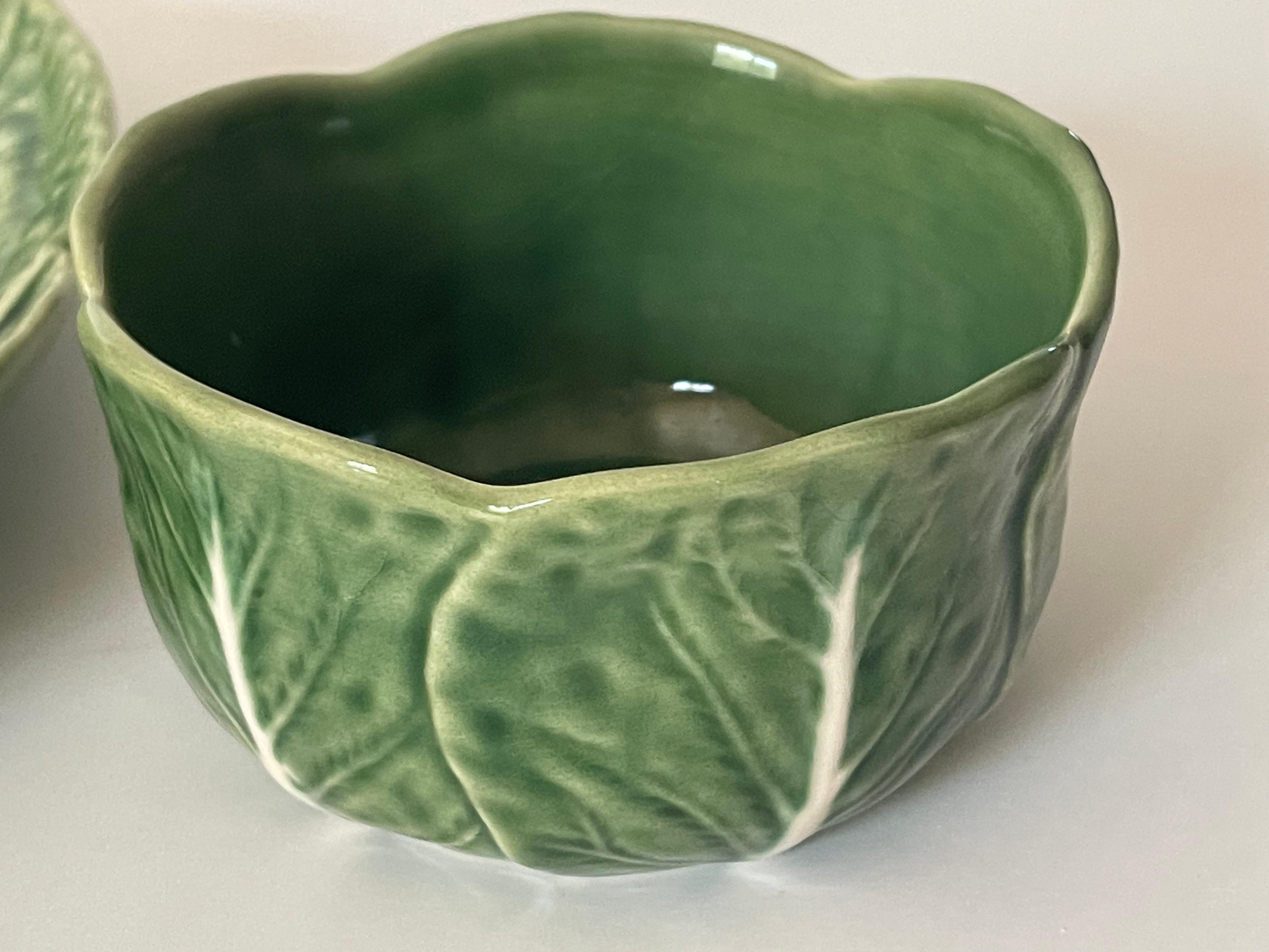 Mid-20th Century Vintage Portuguese Cabbage Majolica Platter Dauce Bowl by Bordallo Pinheiro For Sale