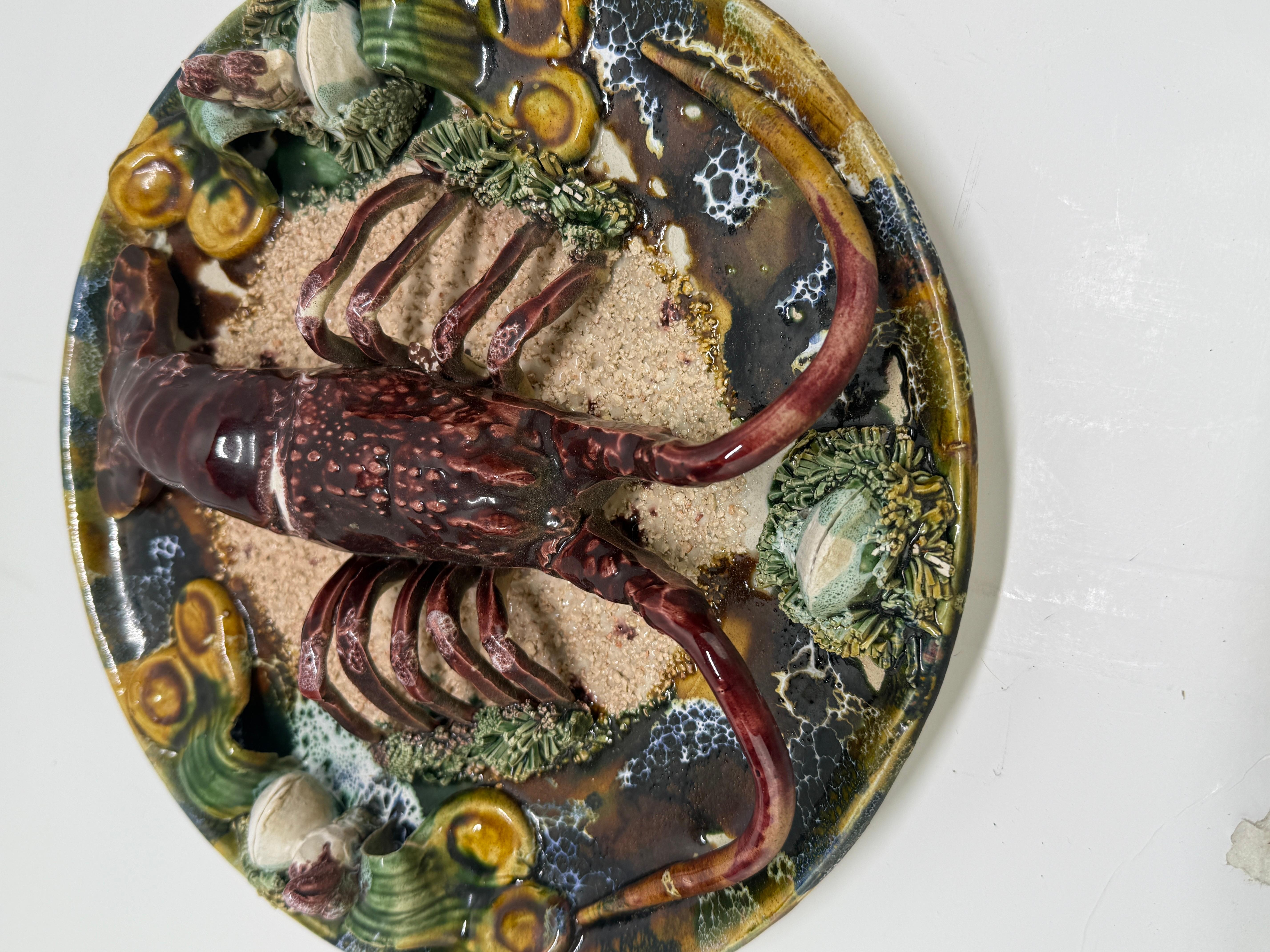 Portugais Vintage Portuguese Palissy Majolica Lobster & Sea Themed Ceramic Plate en vente