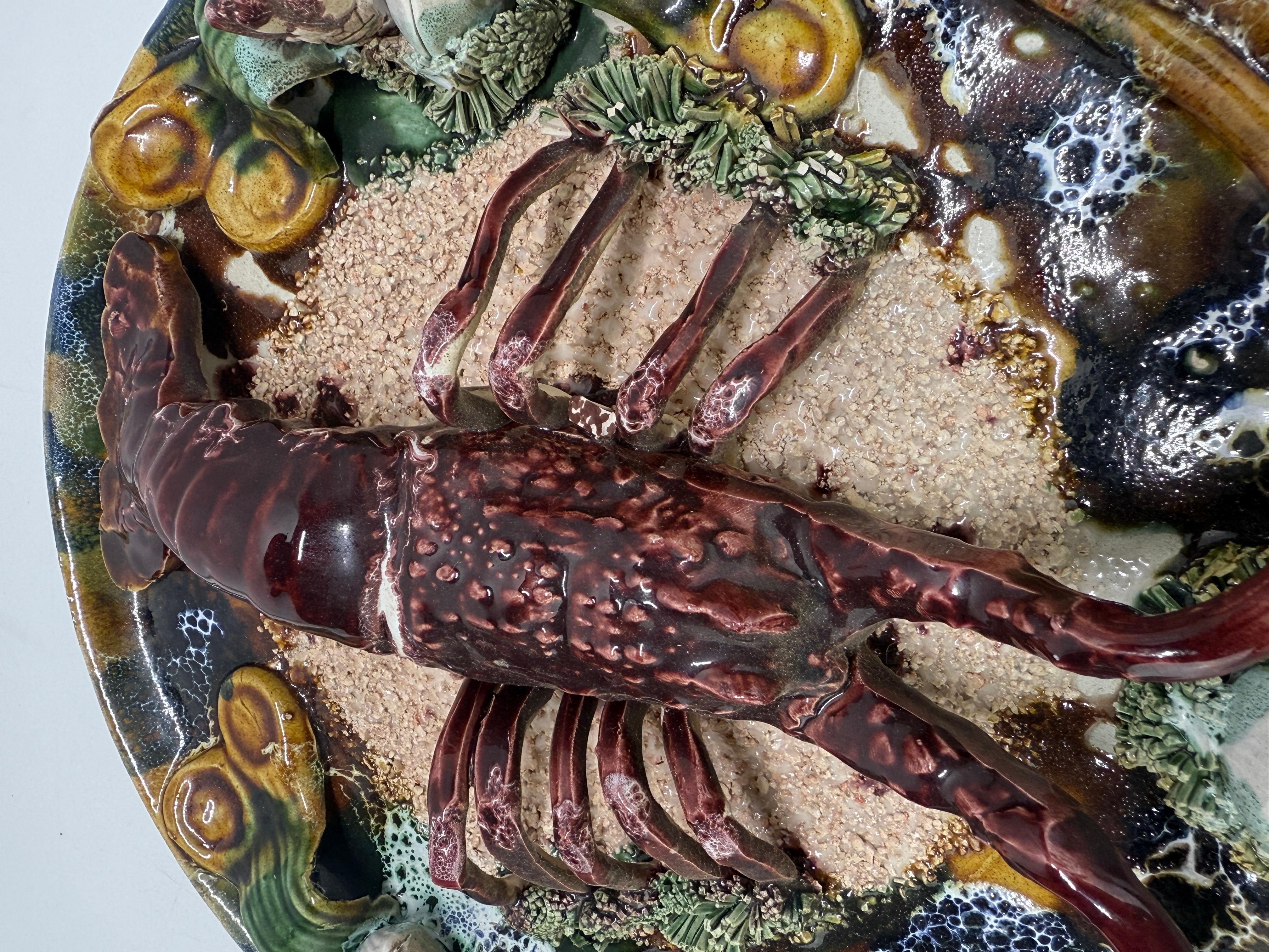 Vintage Portuguese Palissy Majolica Lobster & Sea Themed Ceramic Plate en vente 1