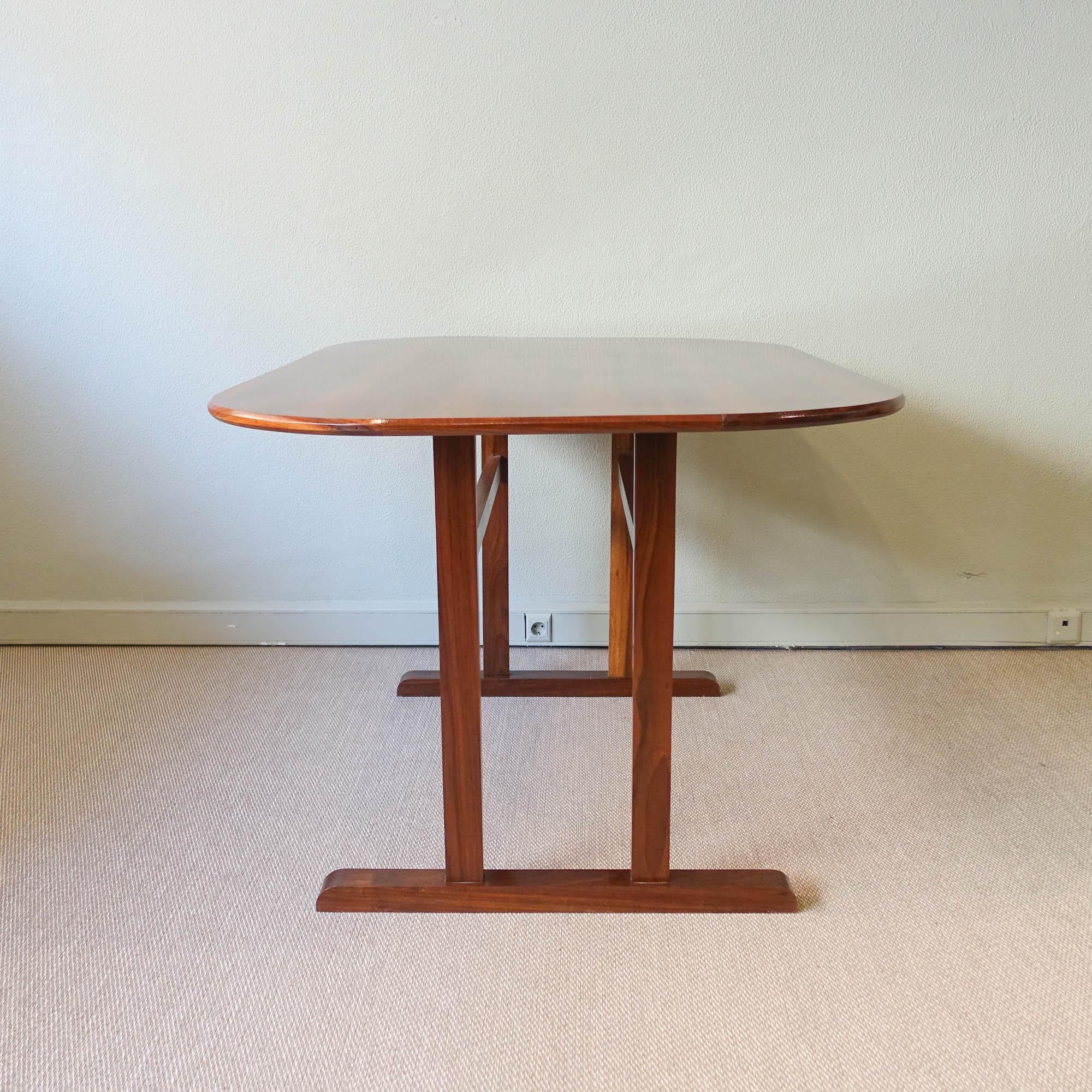 Vintage Portuguese Exotic Wood Dining Table, 1960s 2