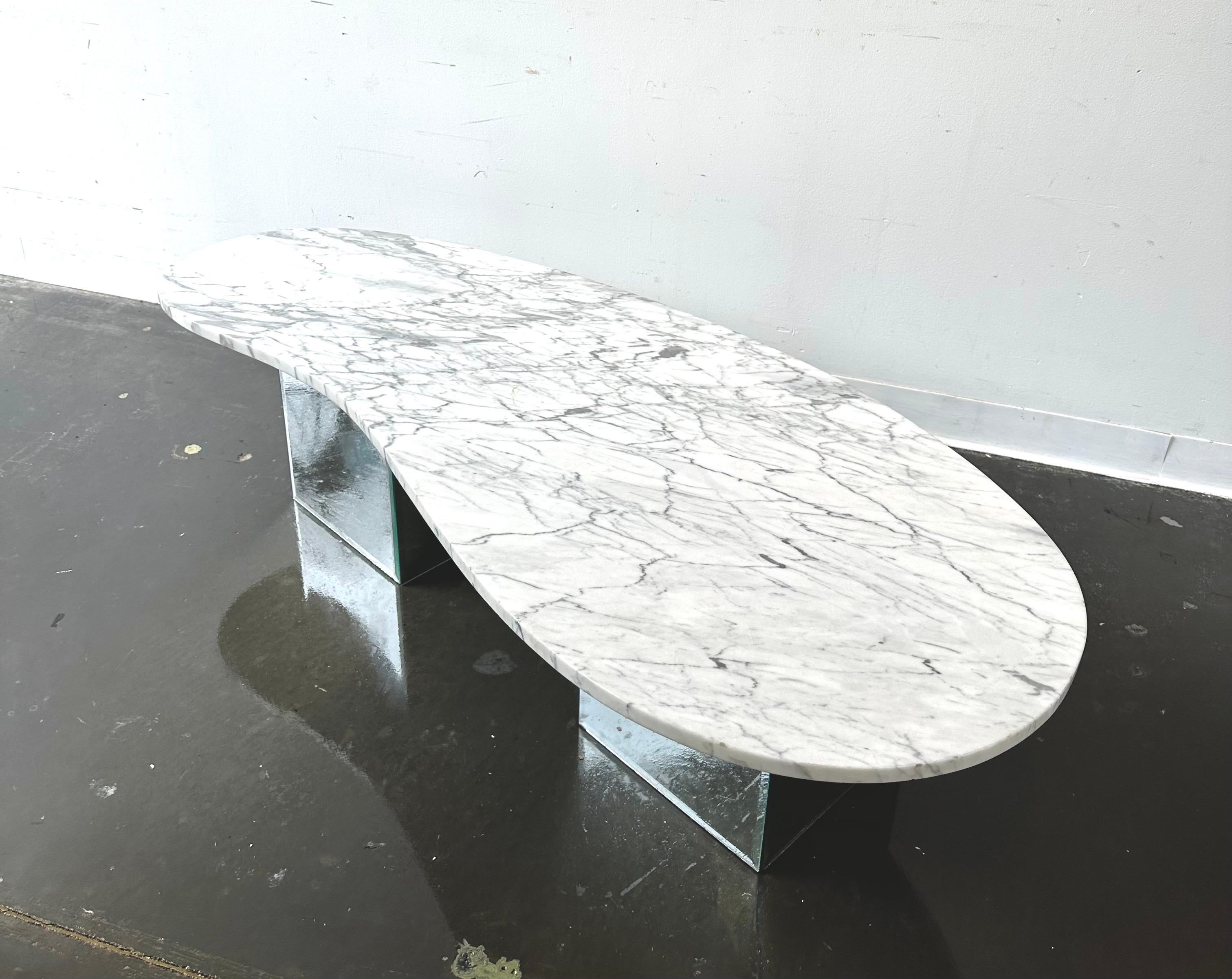 kidney shaped table top