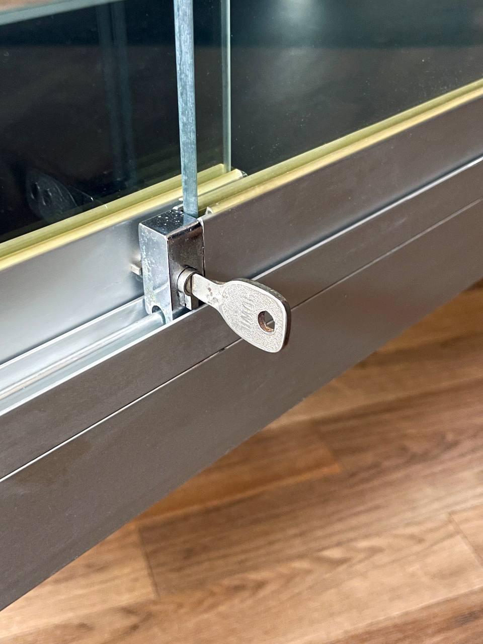 Vintage Post Modern Aluminum & Glass Bookcase Shelf Unit For Sale 4