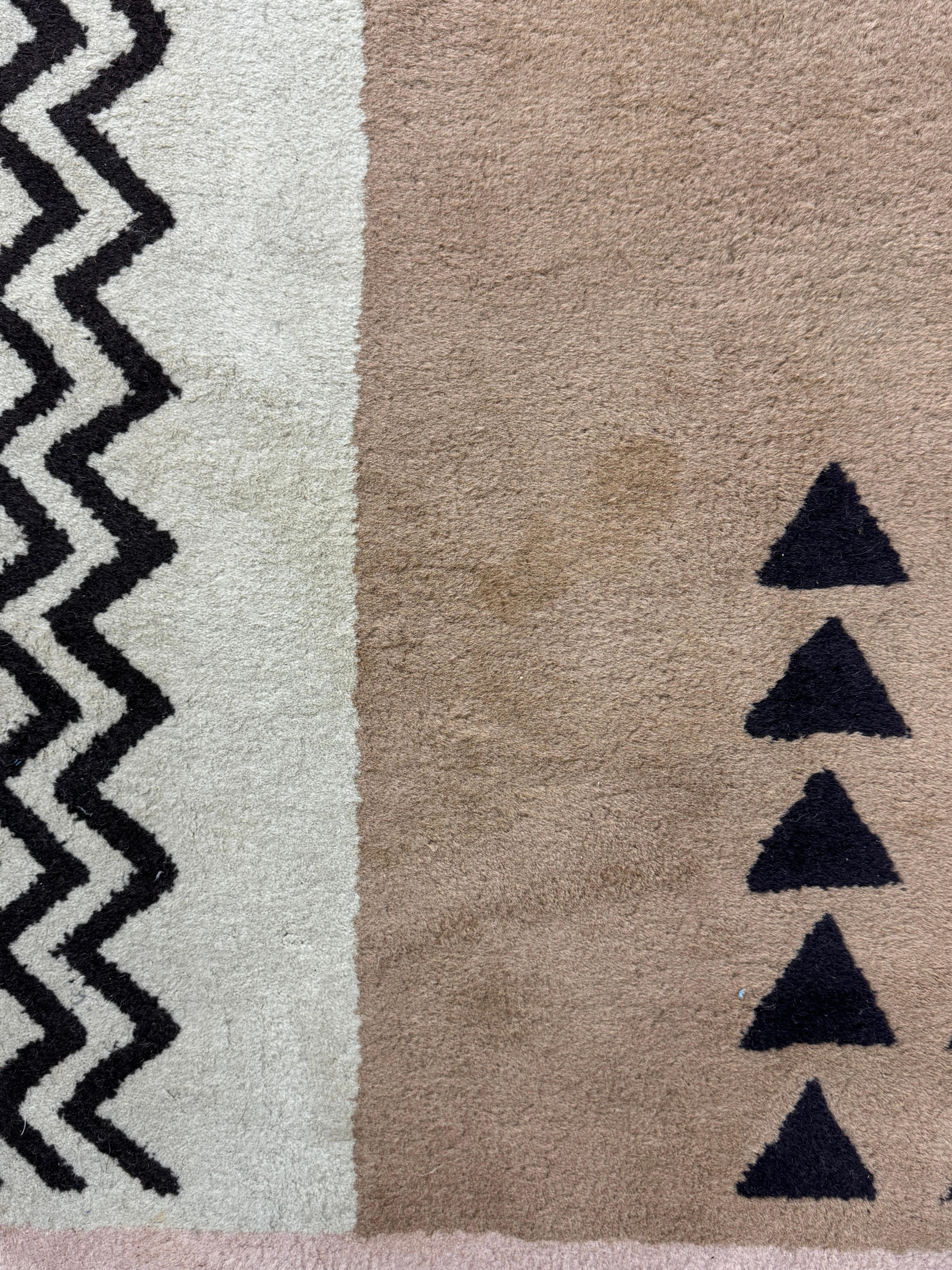 Vintage Post Modern Art Deco Style Geometric Rectangular Wool Rug Signed JJB 80s 9