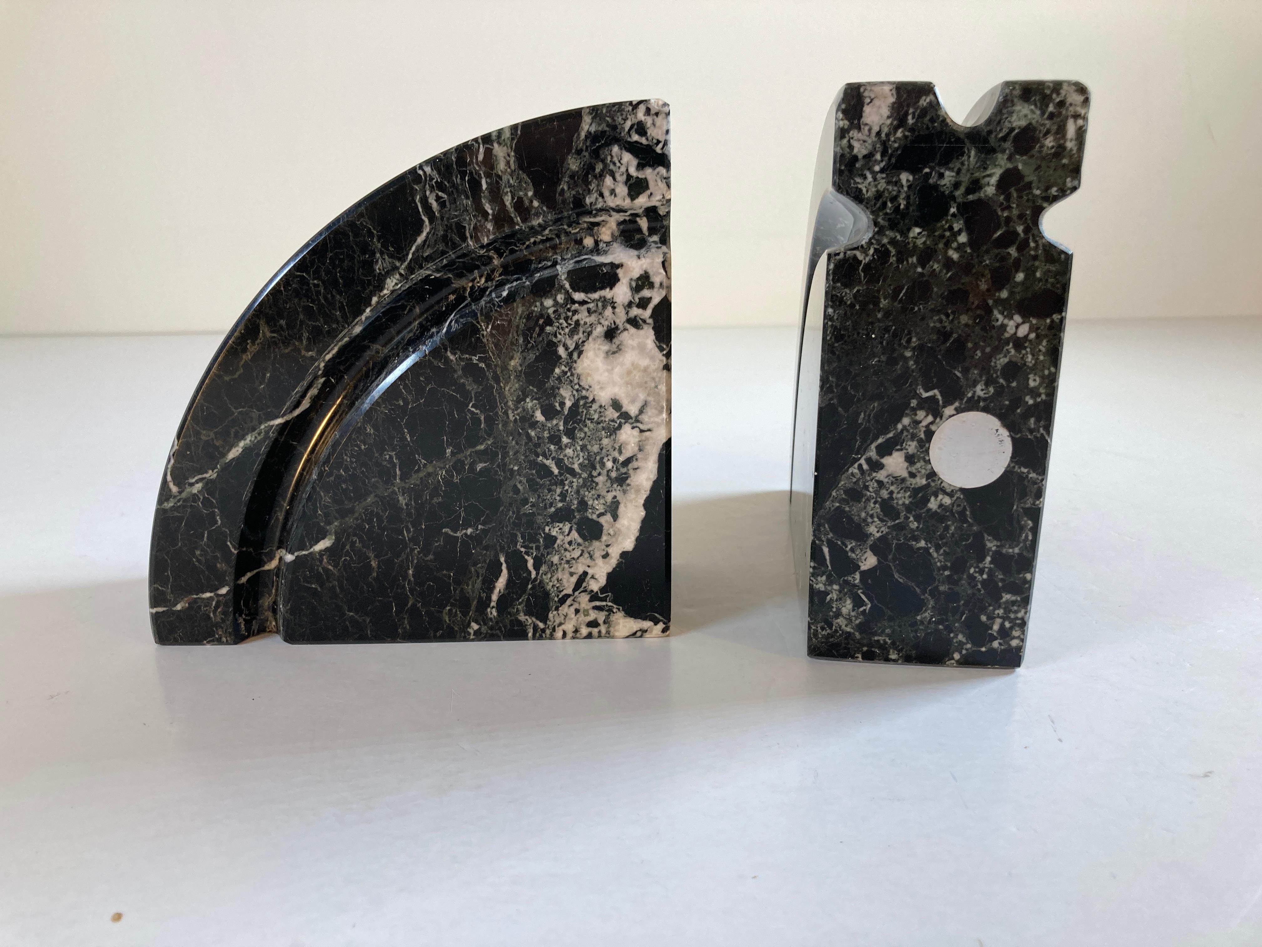 Vintage Post Modern Black Marble Hand Carved Bookends Italy 70's In Good Condition In North Hollywood, CA