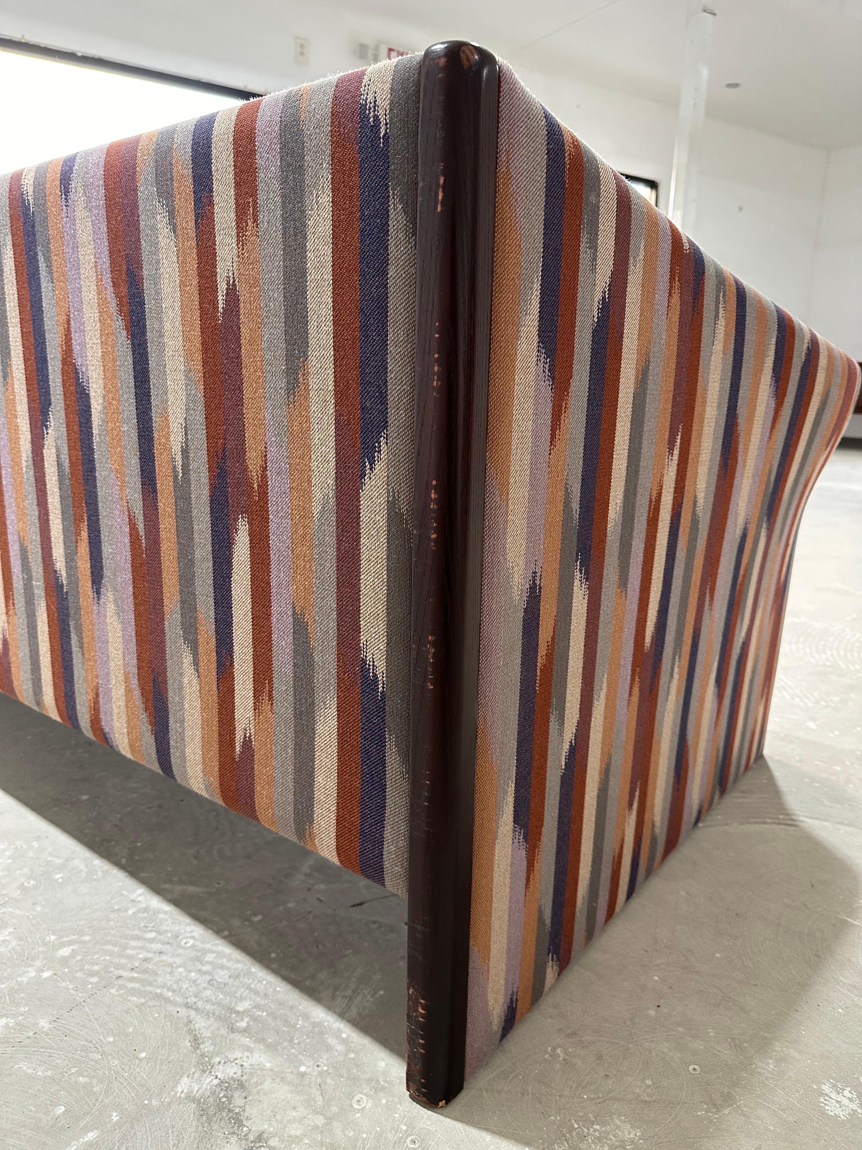 Vintage Post Modern Brayton Intl. Abstract Print Sculptural Sofa 6