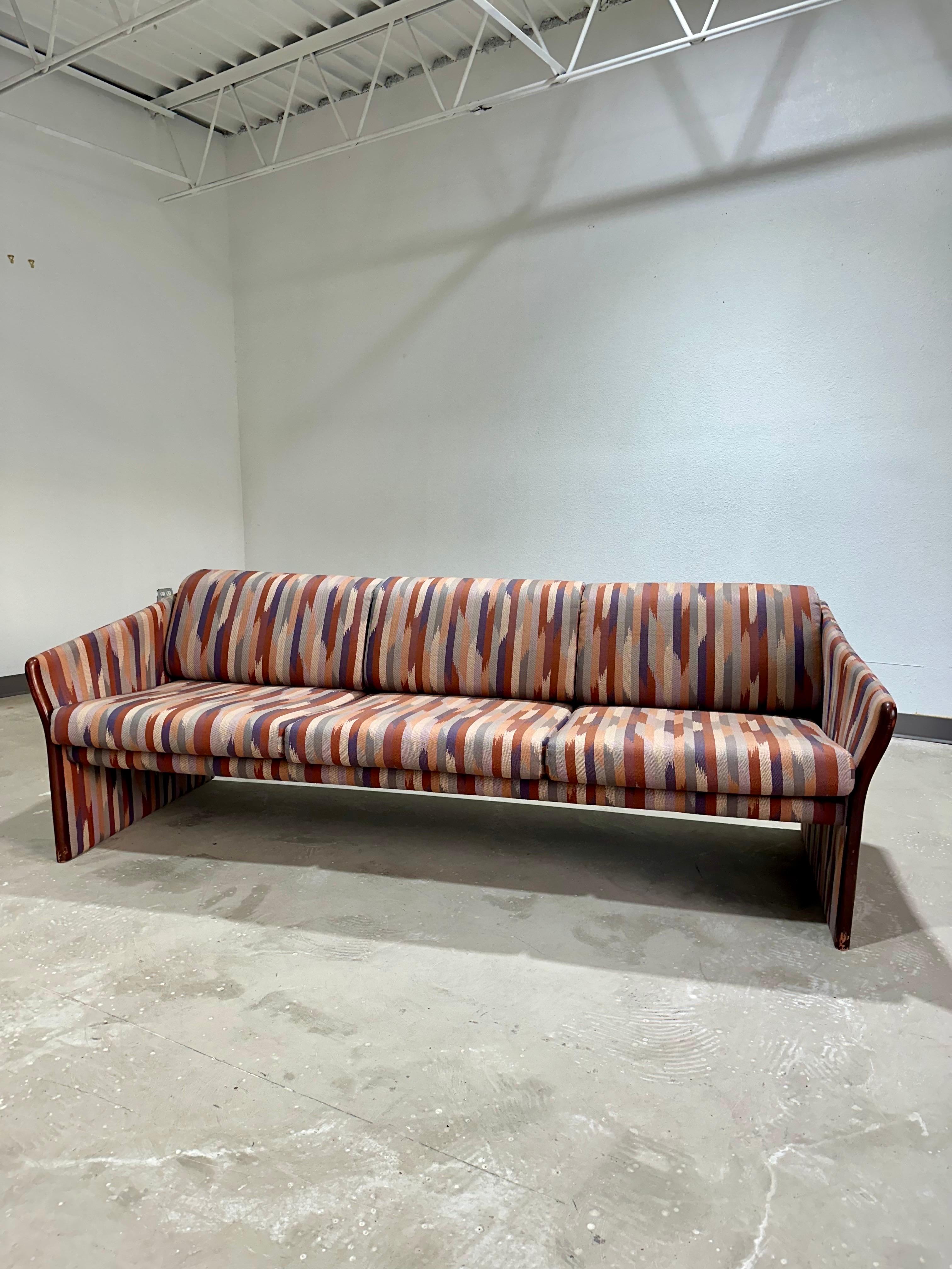 Post-Modern Vintage Post Modern Brayton Intl. Abstract Print Sculptural Sofa
