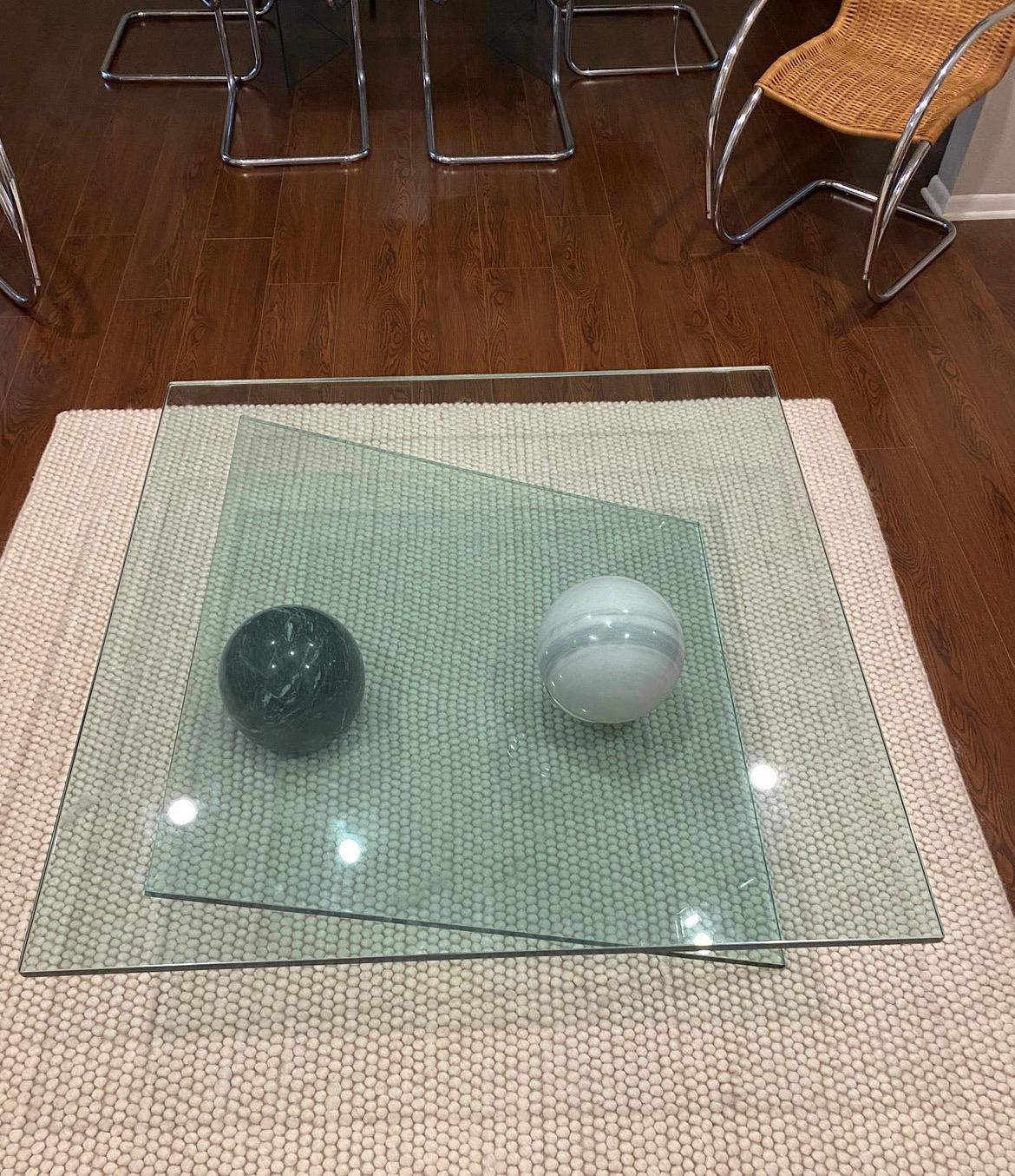 coffee table balls