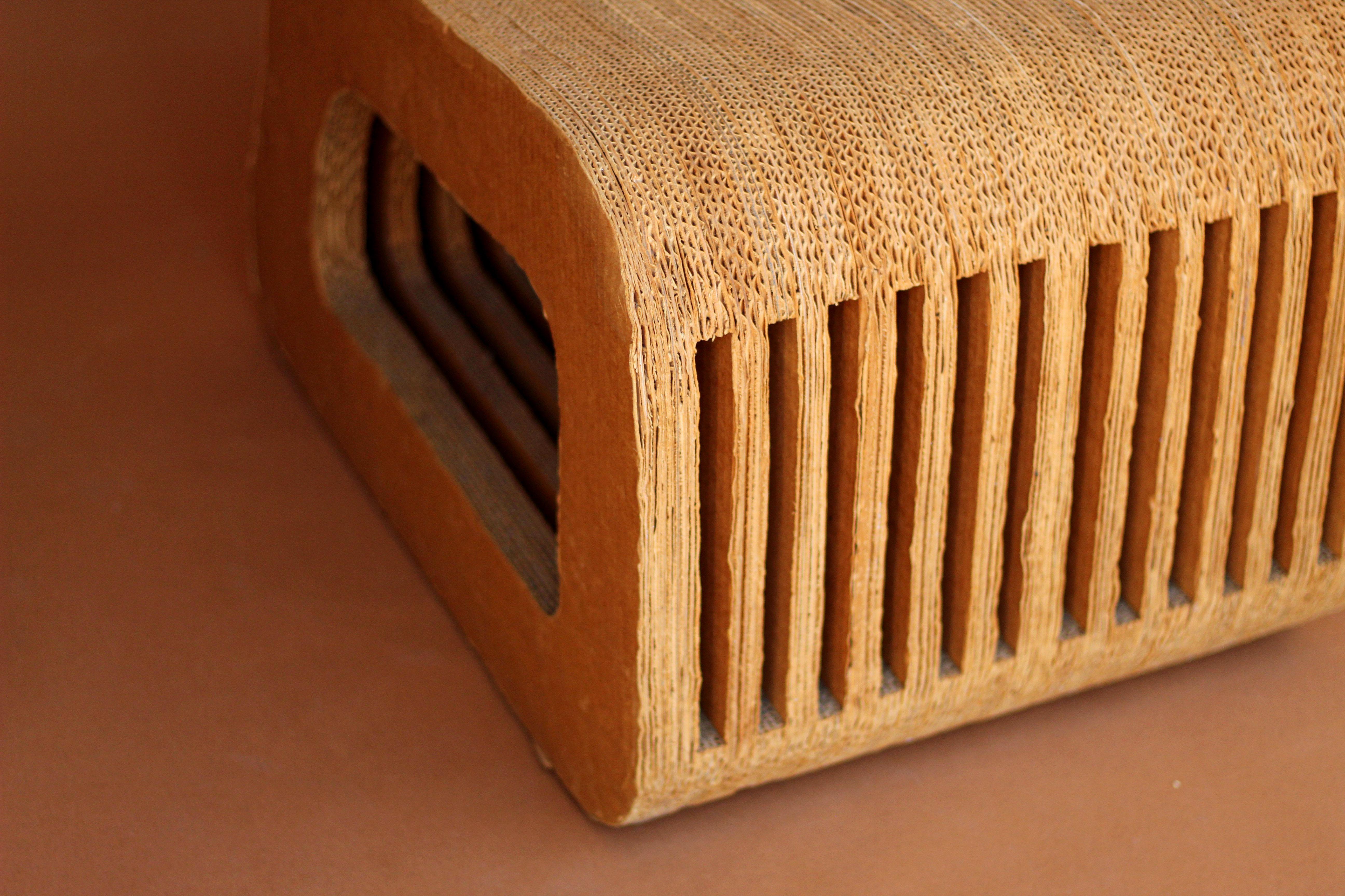 Vintage Post Modern Corrugated Chair in the Style of Frank Gehry 4