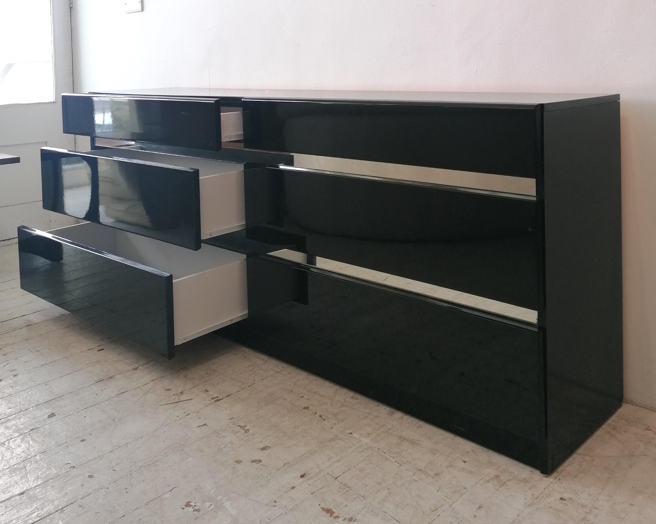 20th Century Vintage Post Modern Deco Revival Black Lacquer Sideboard With Drawers, USA 1980s For Sale