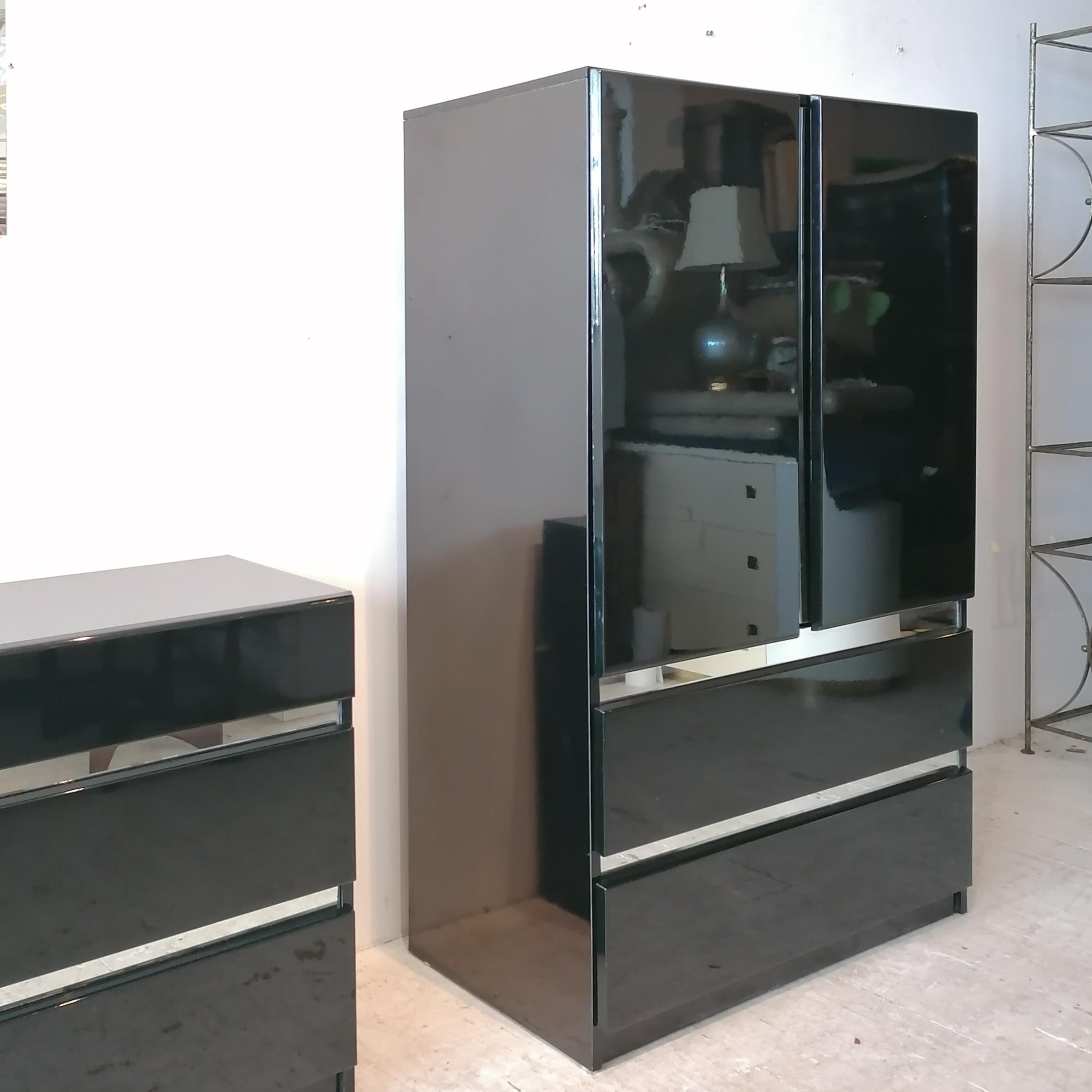 Vintage Post Modern Deco Revival Black Lacquer Tall Cabinet / Tallboy, USA 1980s In Good Condition For Sale In Hastings, GB