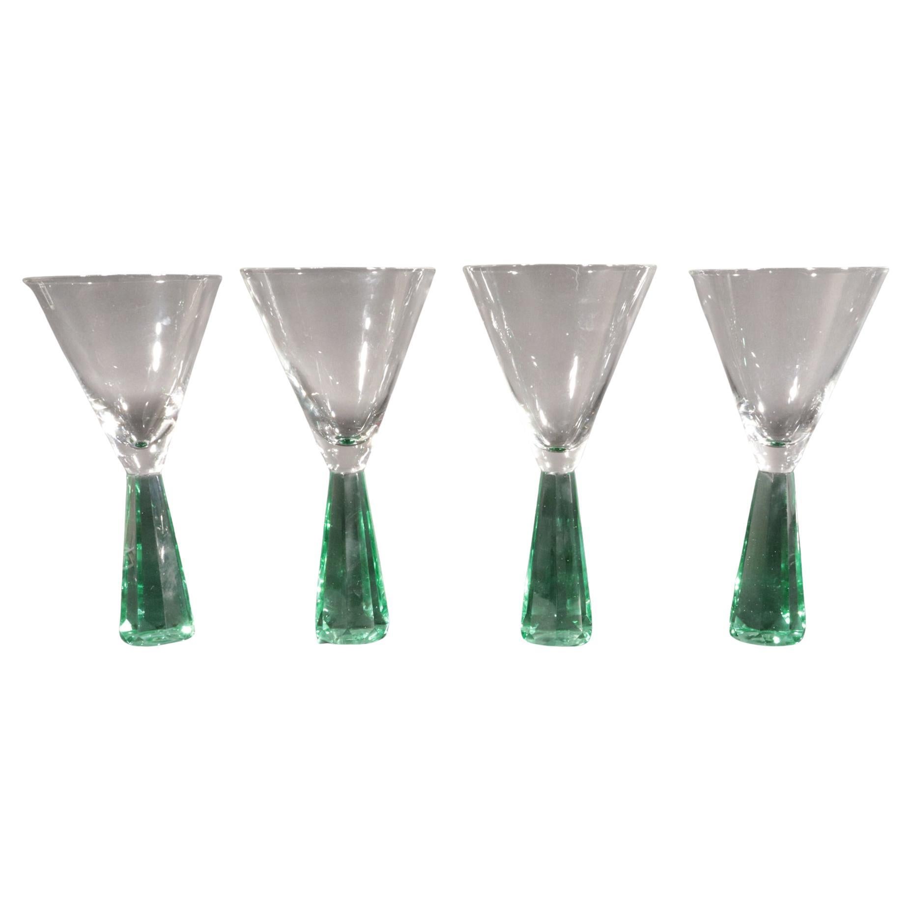 Ensemble de quatre verres à Martini en verre vert vintage post-moderne