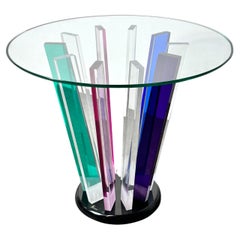 Mesa auxiliar postmoderna vintage de lucita y cristal con prisma arco iris, de Shlomi Haziza