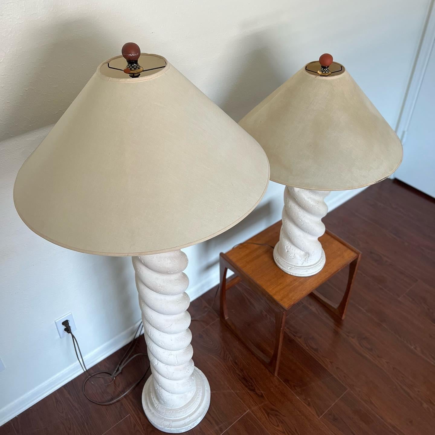 Post-Modern Vintage Post Modern Swirl Plaster 1980s Floor Lamp and Table Lamp