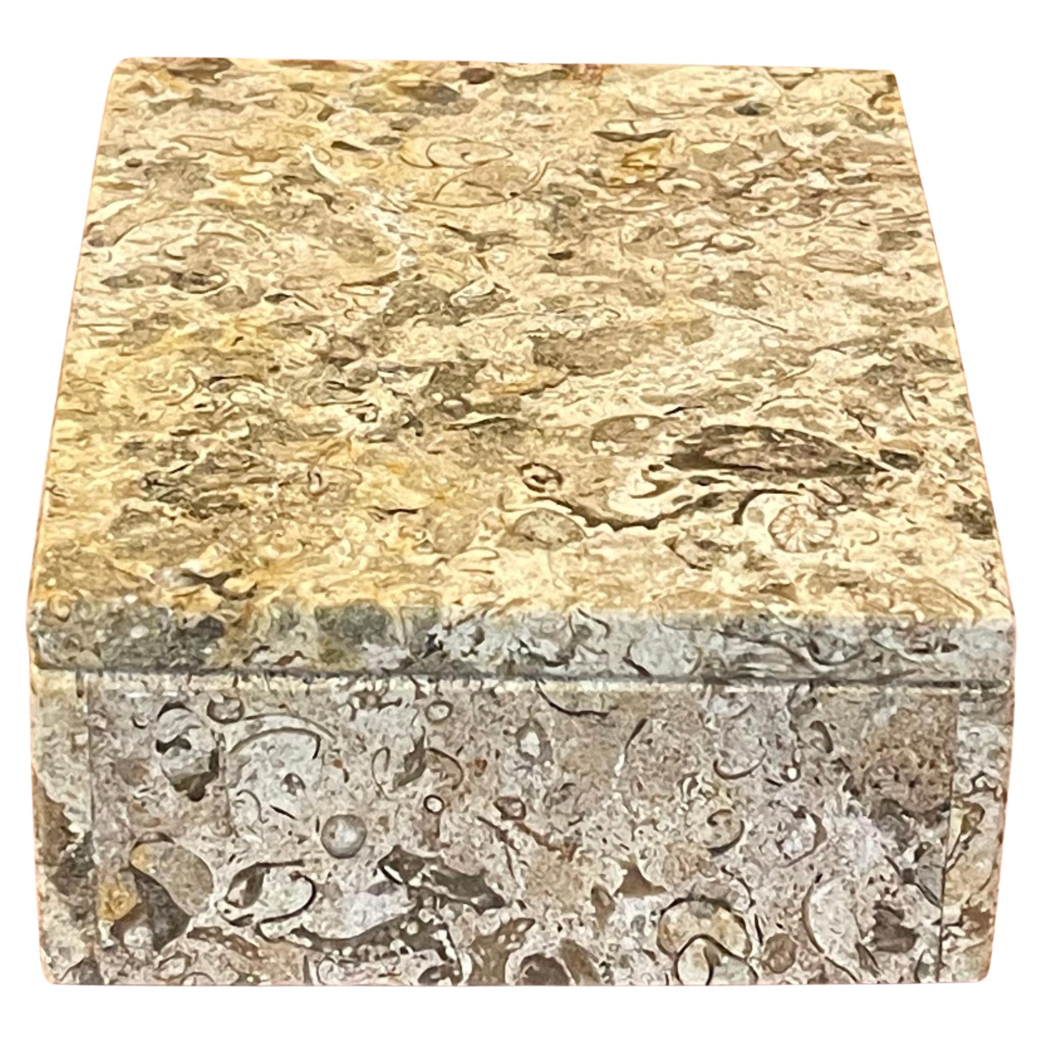 Vintage Post-Modern Travertine Lidded Trinket Box In Good Condition For Sale In San Diego, CA