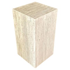 Mesa de pedestal de travertino postmoderna vintage