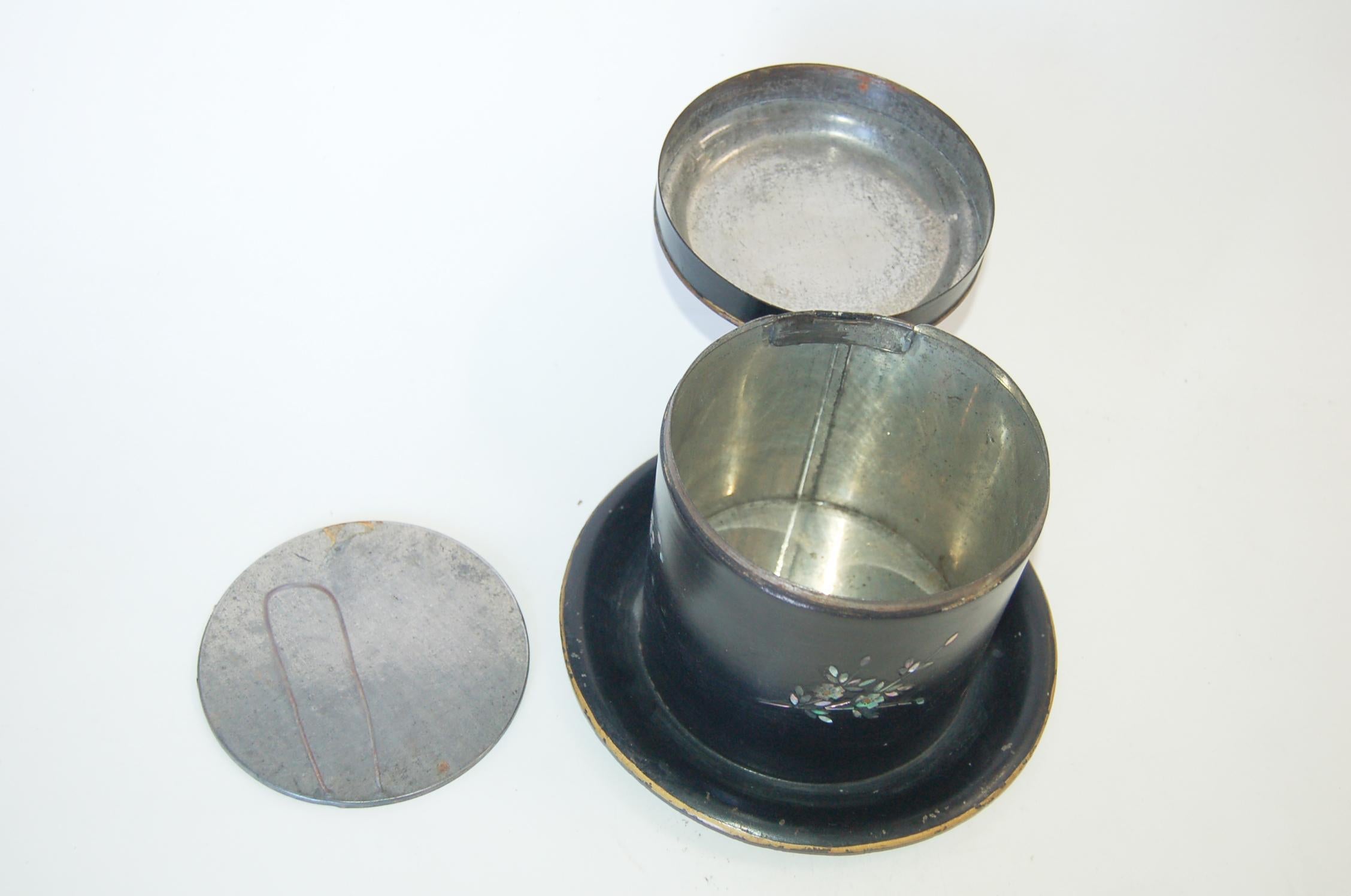 Metal Vintage Post War Japanese Black Aboloni Round Tea Caddie Canister For Sale