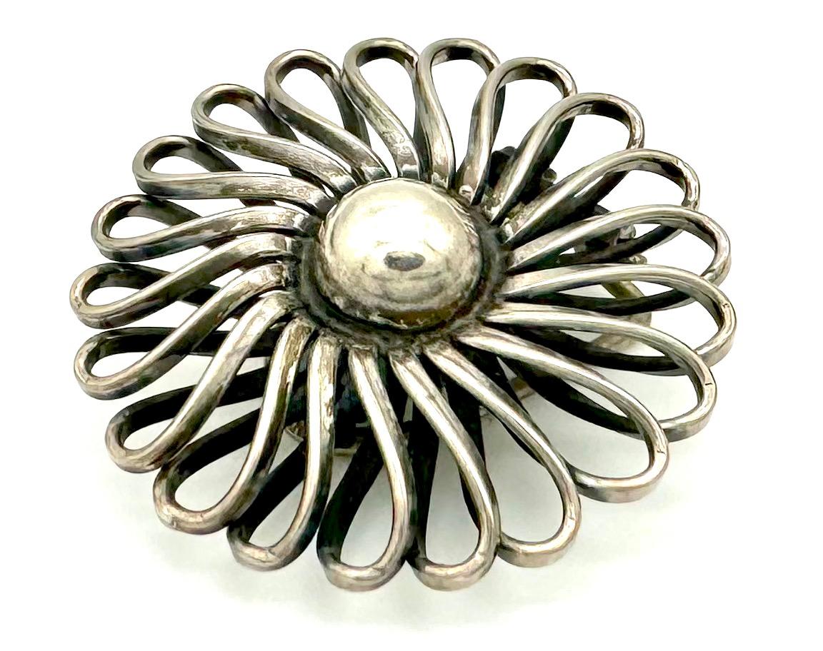 Pendientes de clip Op Art modernistas vintage de posguerra Plata 835 en Bueno estado para la venta en Munich, Bavaria