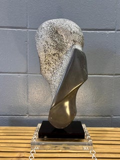 Scultura in pietra intagliata in stile astratto postmoderno vintage, ispirata a Henry Moore
