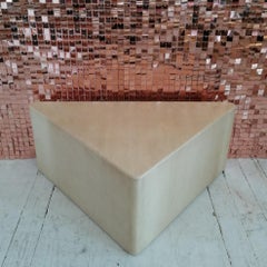 Vintage postmodern American grasscloth triangle coffee table, 1980s