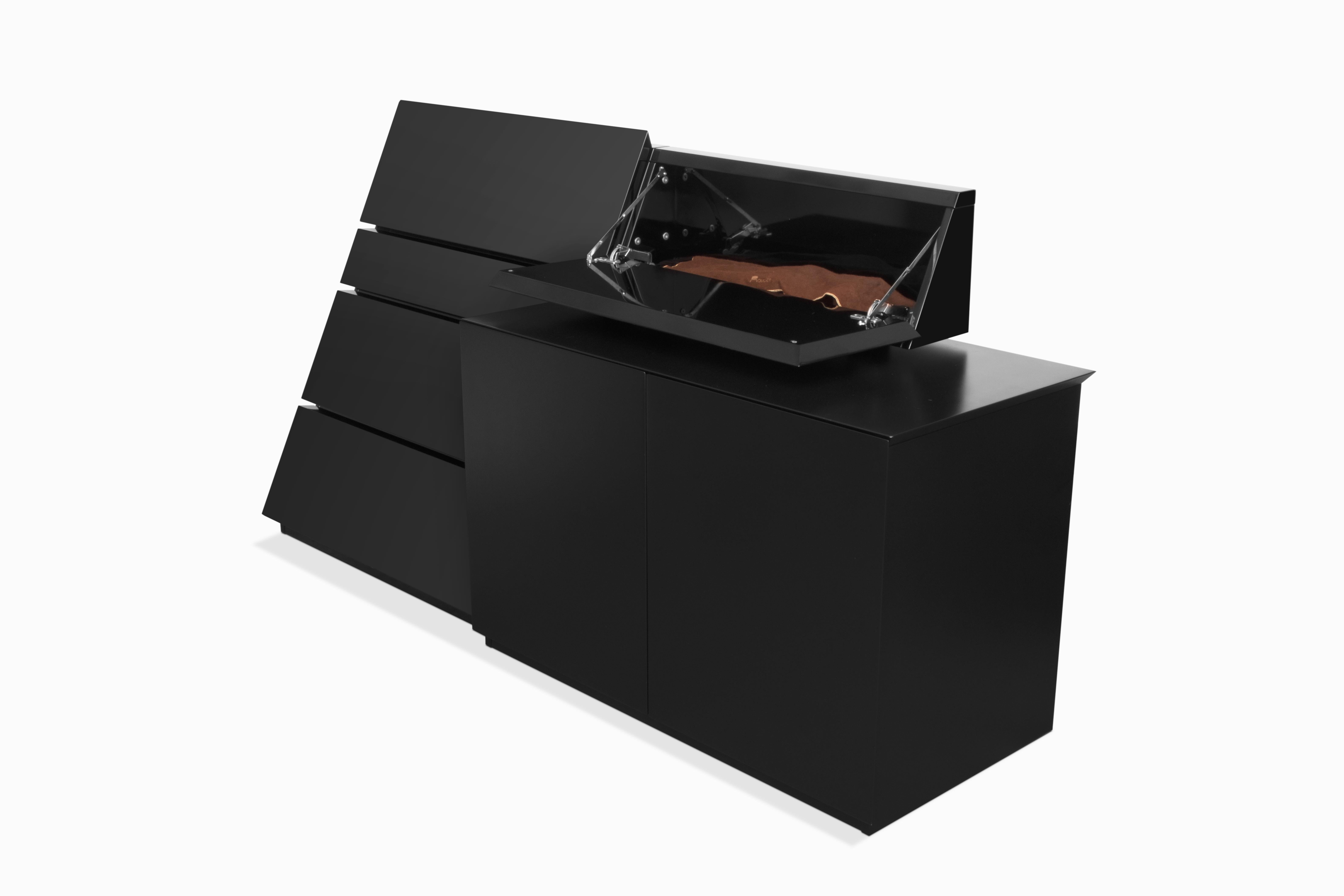 Credenza asimmetrica postmoderna vintage di Rougier in vendita 2