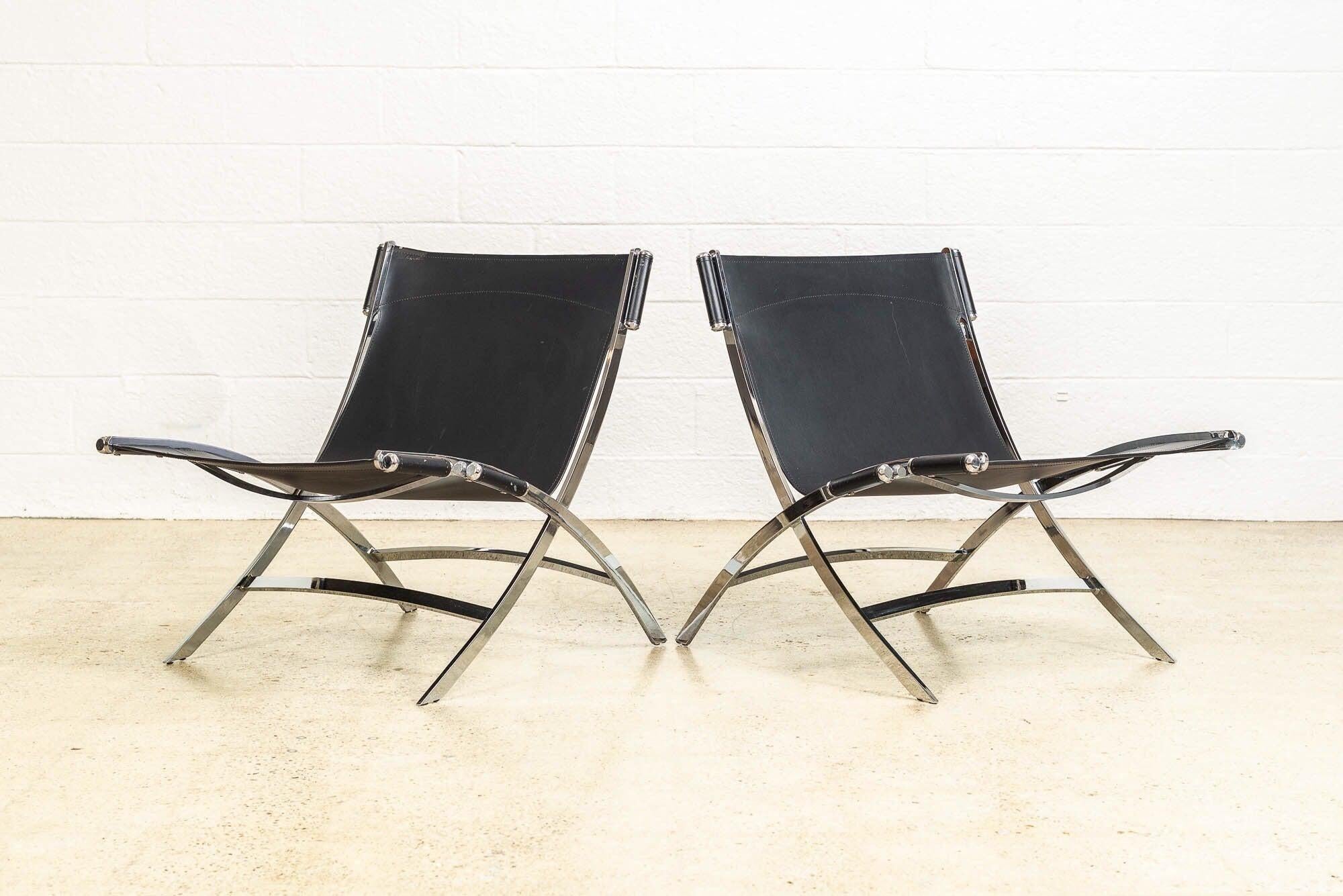 Postmoderne schwarze lederne und verchromte Lounge-Stühle von Antonio Citterio (Italienisch) im Angebot
