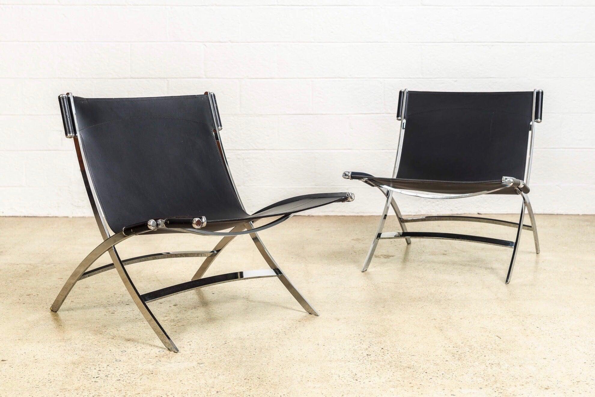 Postmoderne schwarze lederne und verchromte Lounge-Stühle von Antonio Citterio im Angebot 3