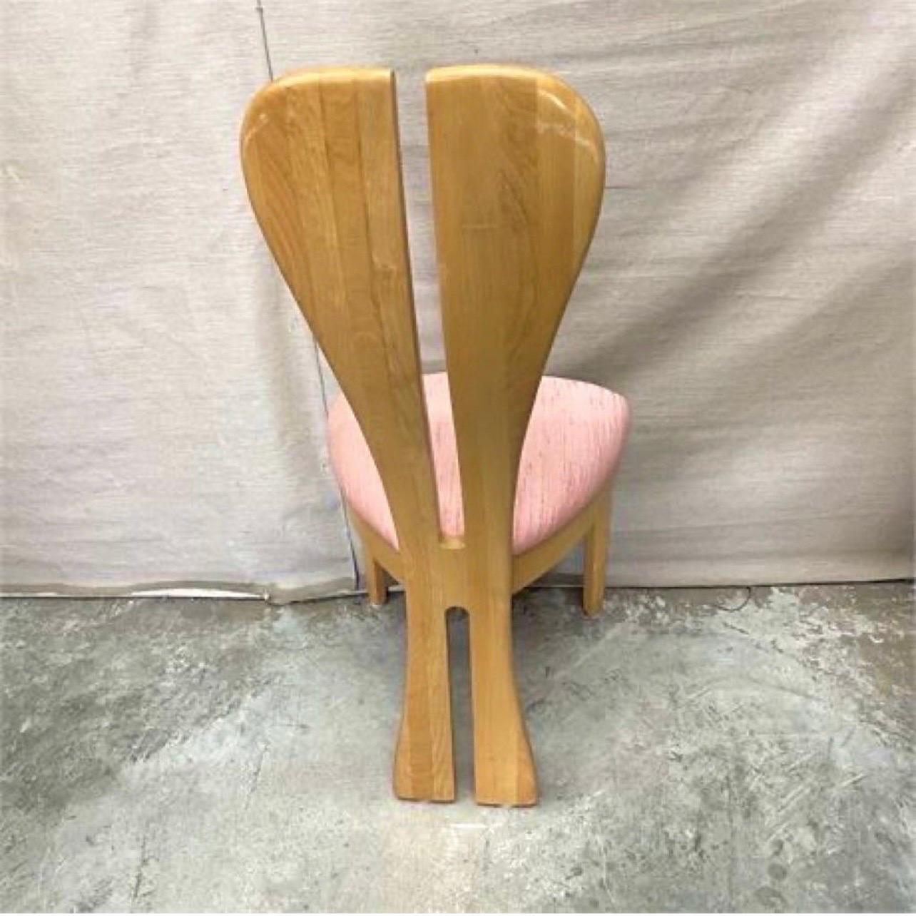 Postmoderner Vintage-Stuhl mit Hasenohren (Ende des 20. Jahrhunderts) im Angebot