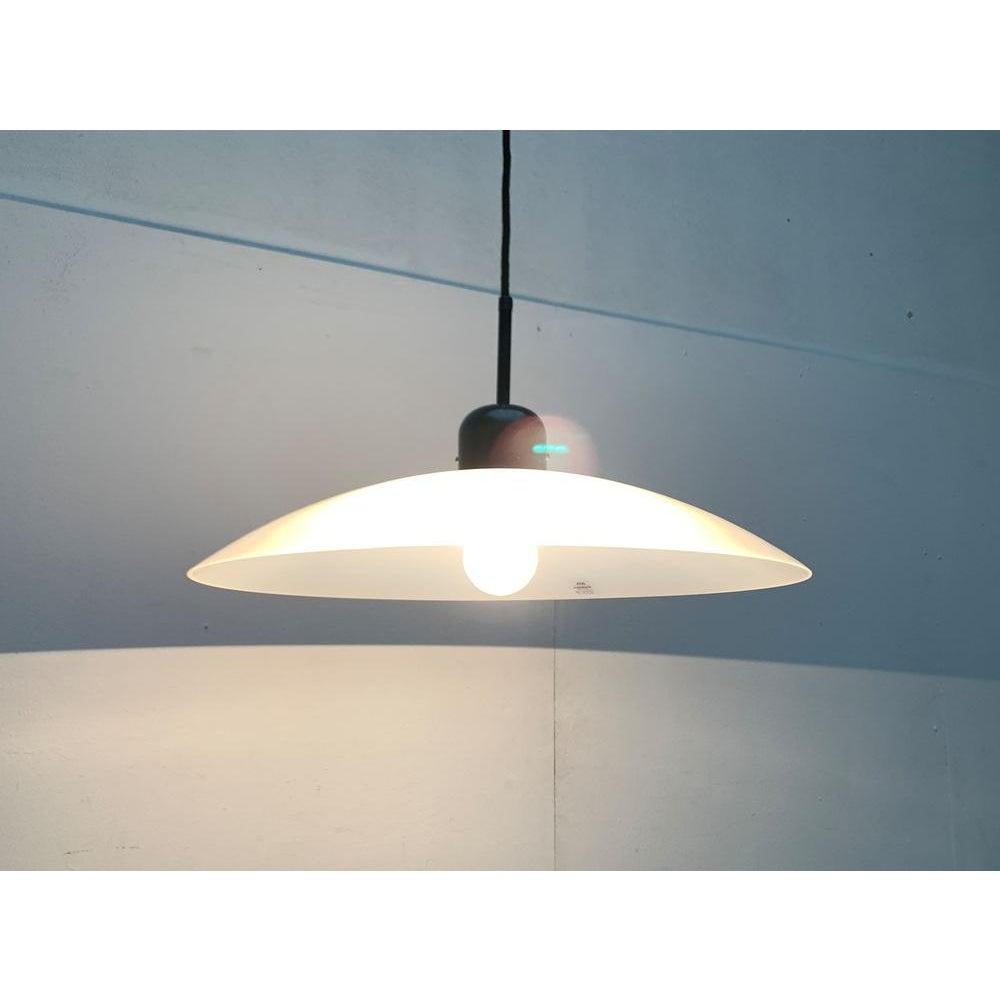 Vintage Postmodern Counterweight Pendant Lamp from Metalarte, 1980s In Excellent Condition For Sale In Hamburg, DE