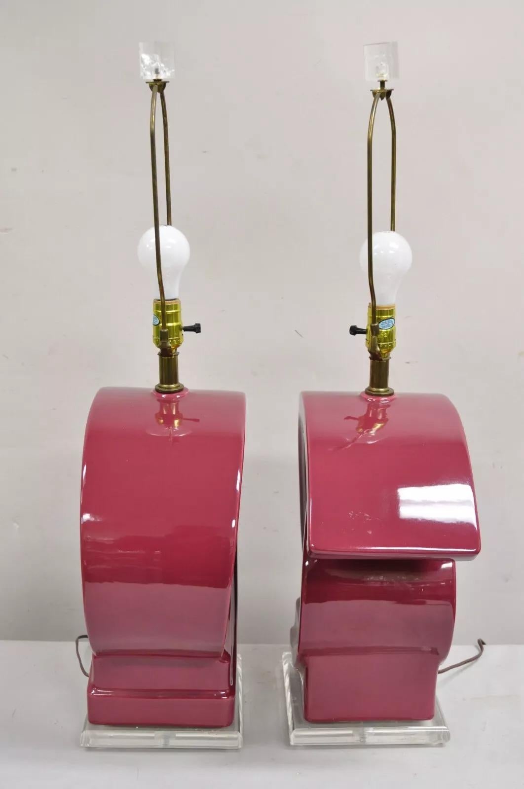 Vintage Postmodern Cranberry Red Sculptural Snail Scroll Ceramic Table Lamp Pair For Sale 1