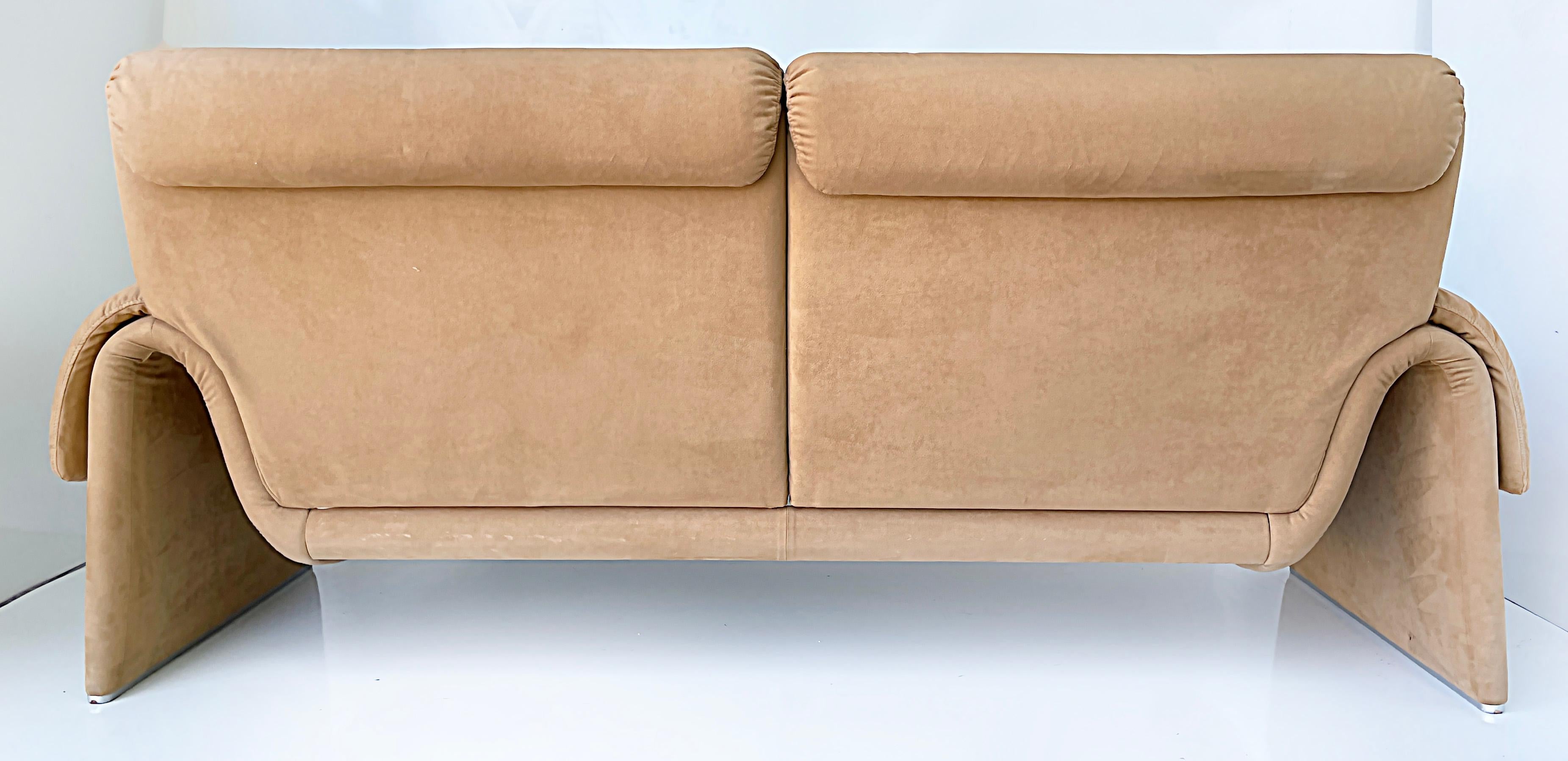 Vintage Postmodern De Sede 2 Seat Sofa Model DS 2011 Chaise Lounge In Good Condition In Miami, FL