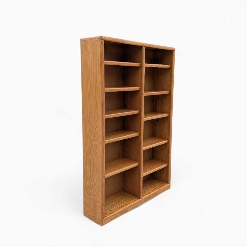 Bibliothèque postmoderne à double colonne en chêne, finition naturelle, États-Unis, vers 1980 en vente 10